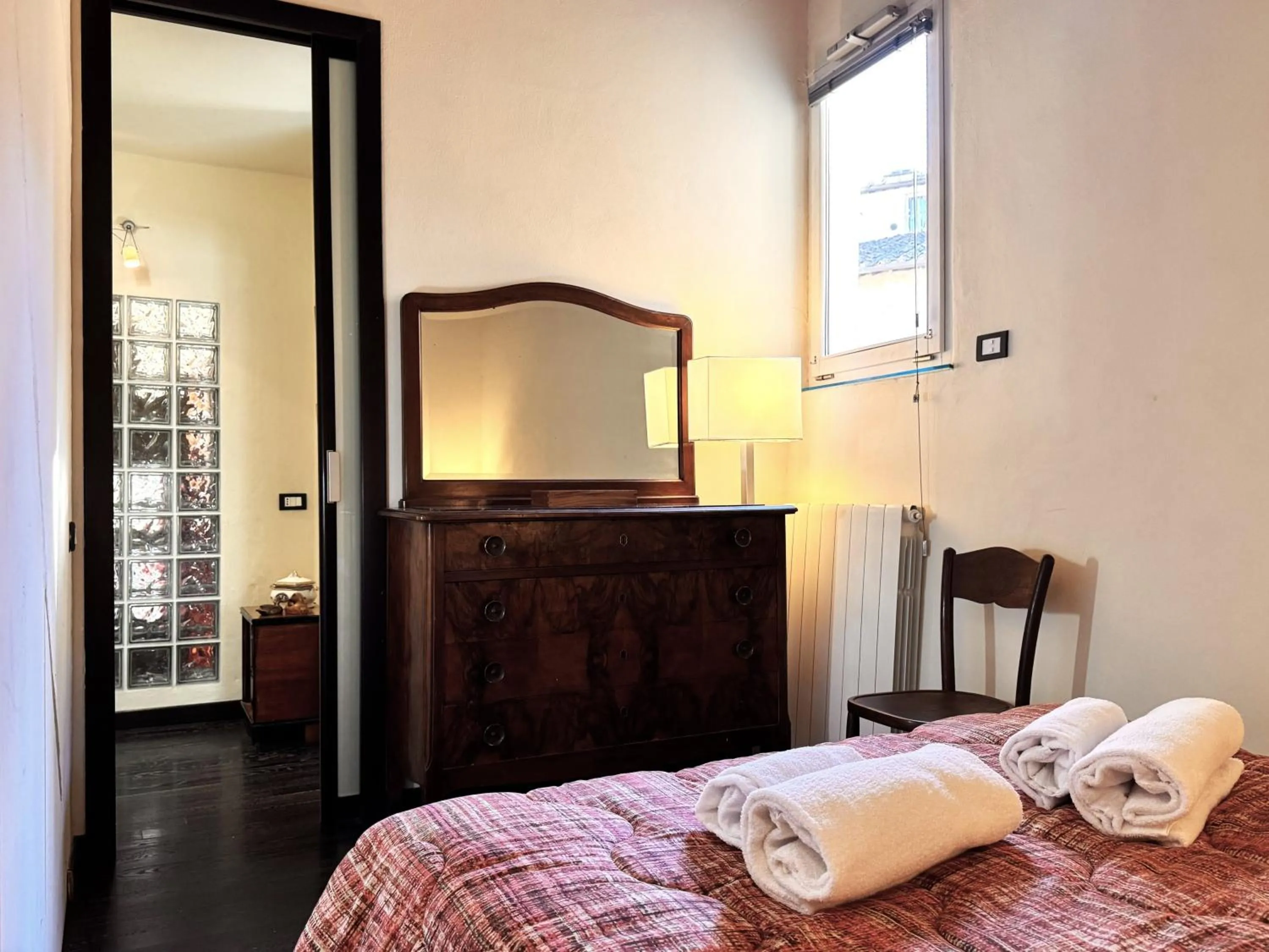 Bed in LA COSTARELLA - Central with Cozy Terrace