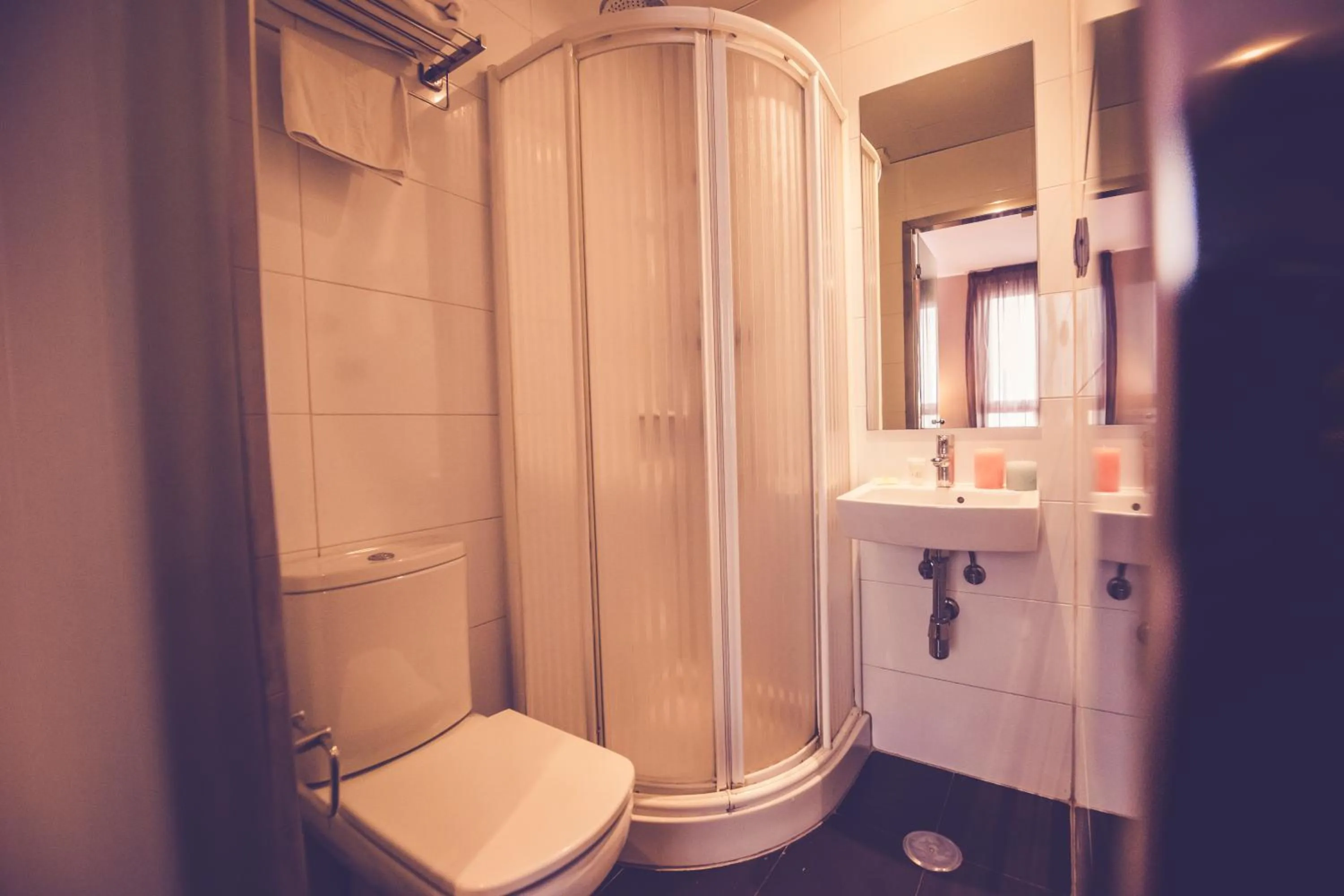 Bathroom in Hostal Prado