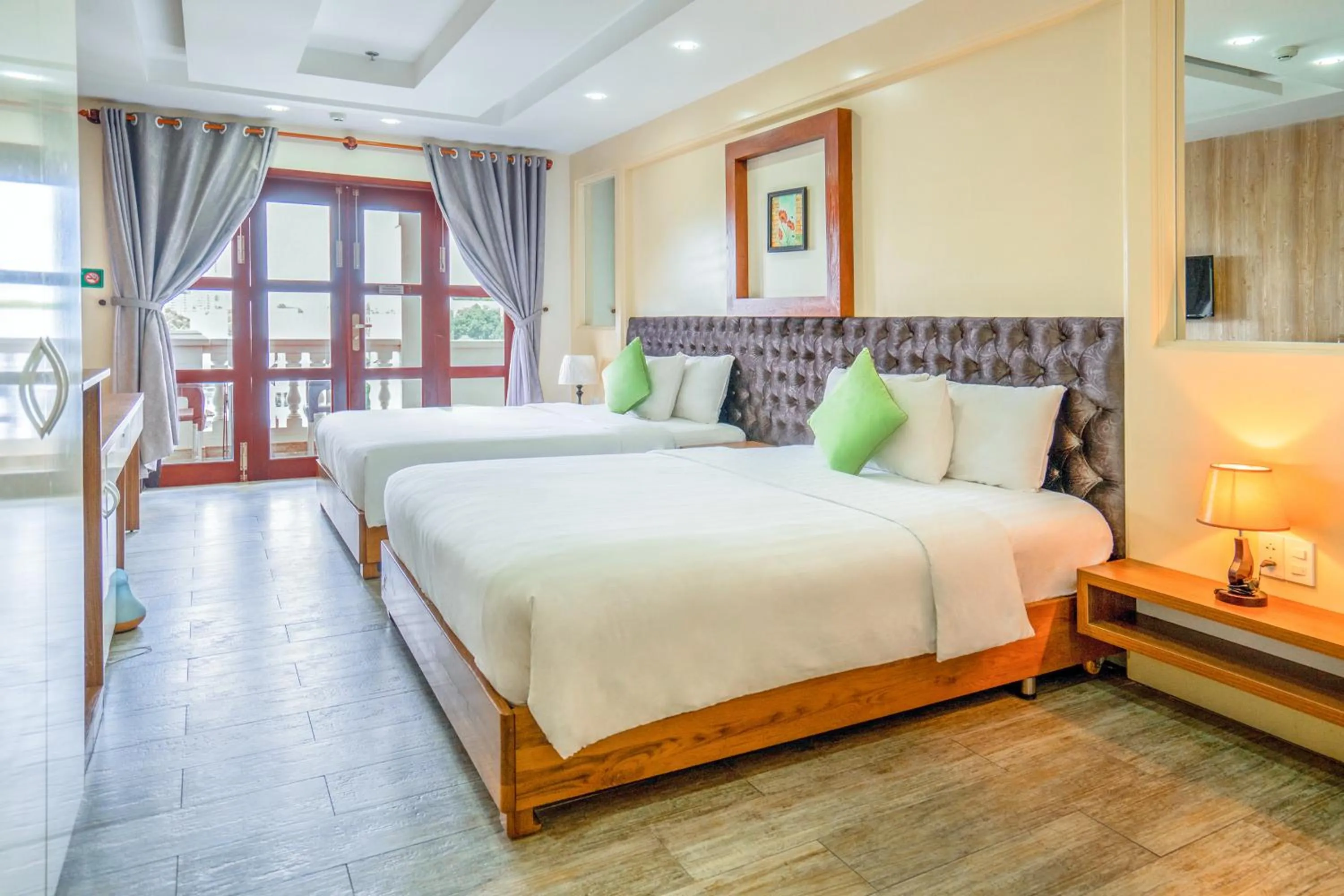 Bed in C'Lavie Hotel - Saigon Airport Hotel