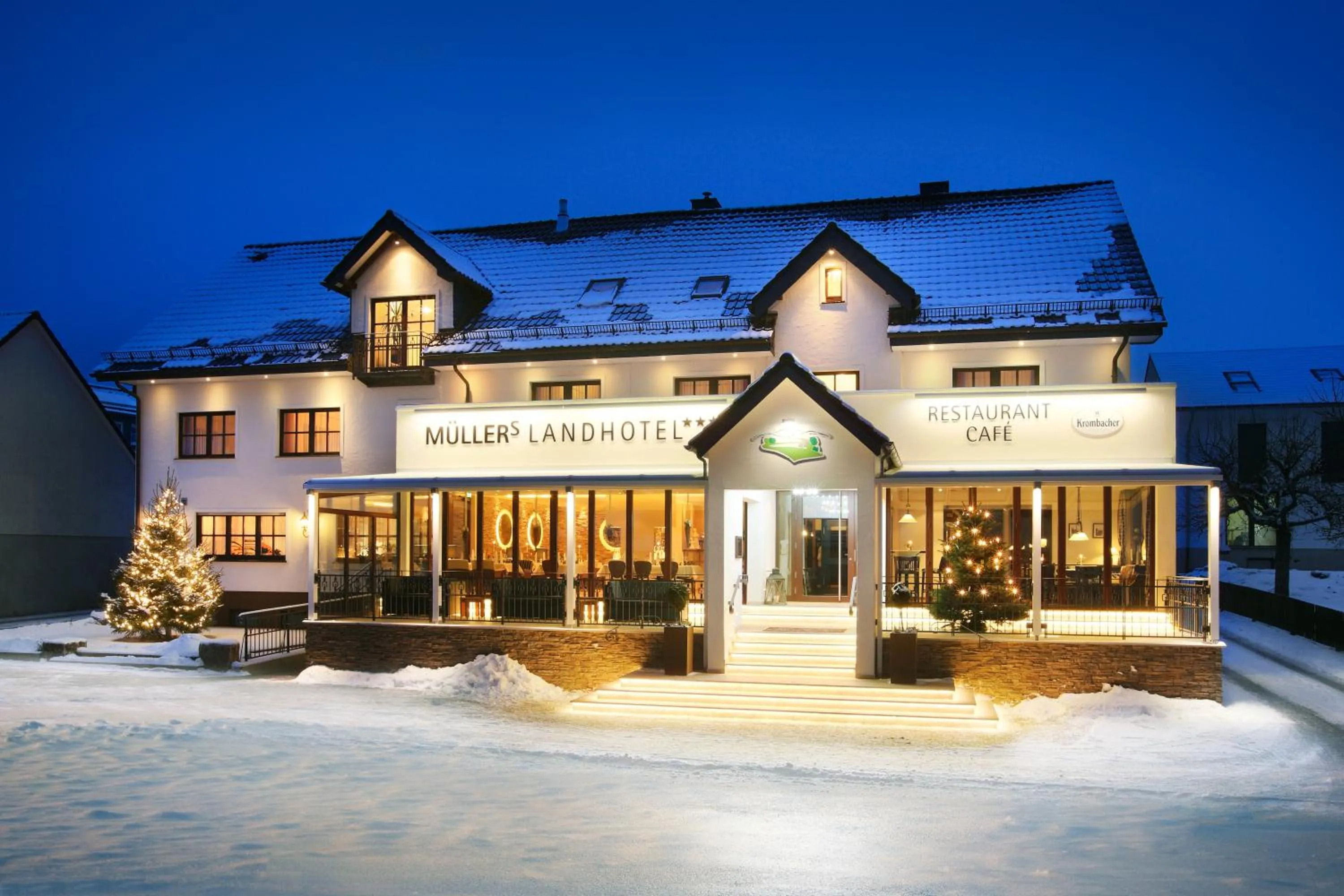 Property building in Müllers Landhotel