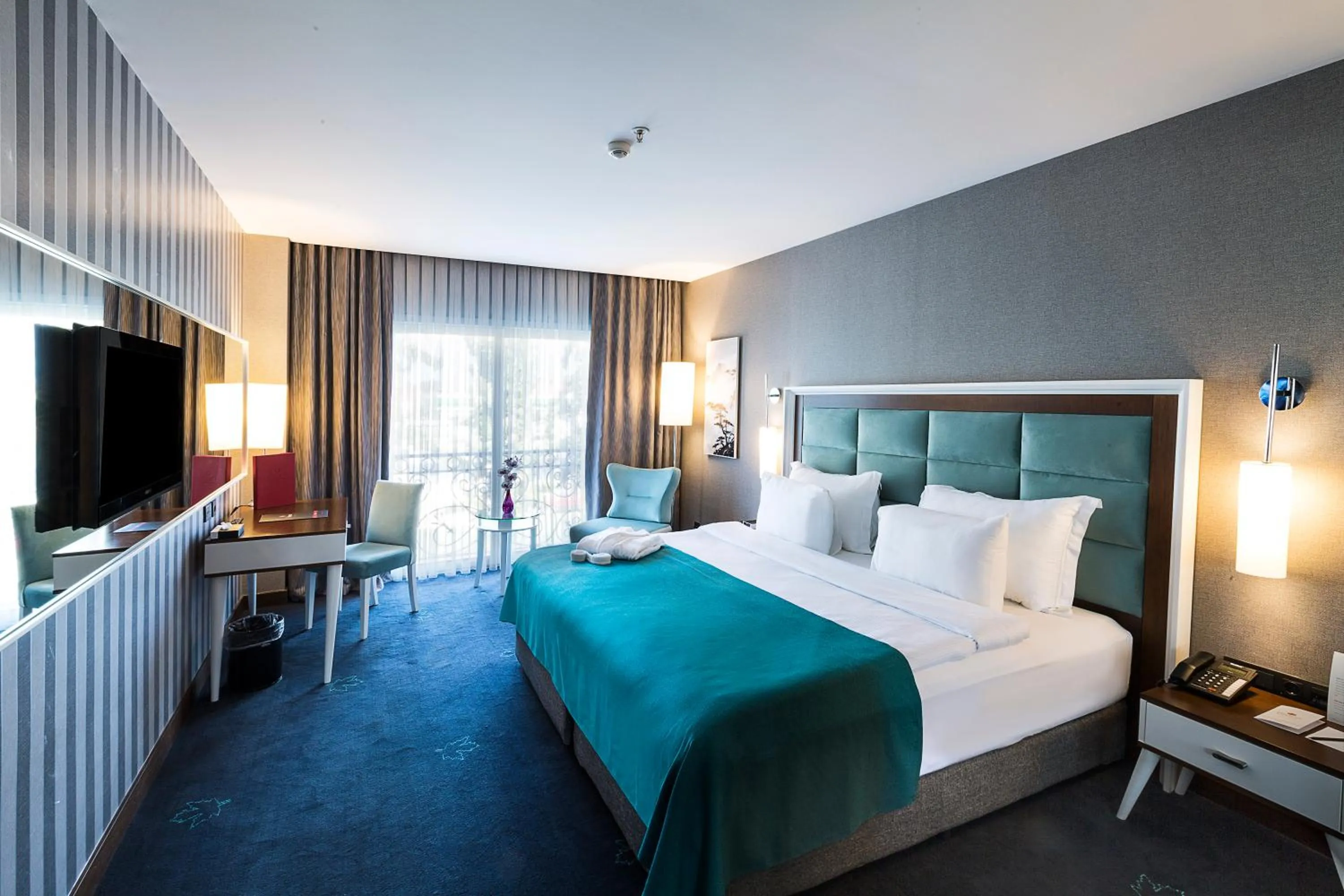 TV and multimedia, Bed in Premier Inn Sakarya