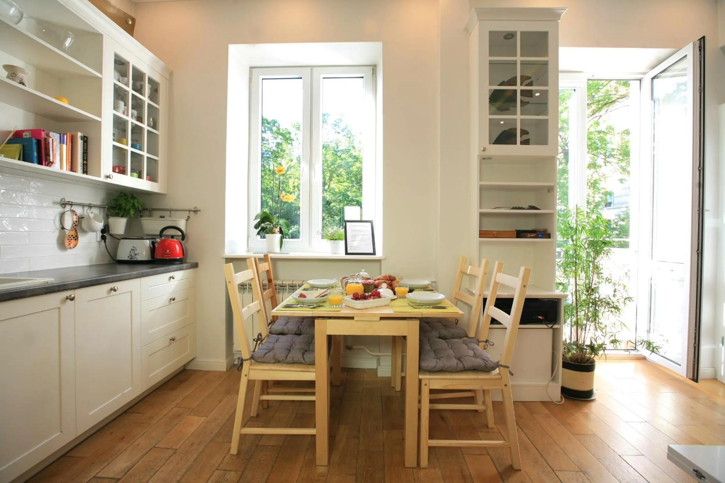 Warsaw Concierge Traveller's Nest Wspólna