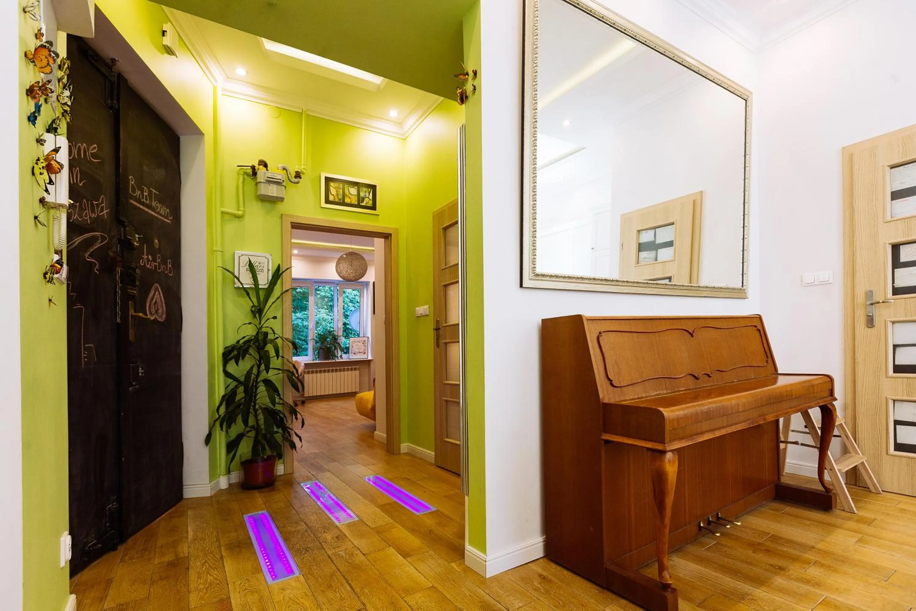 Warsaw Concierge Traveller's Nest Wspólna