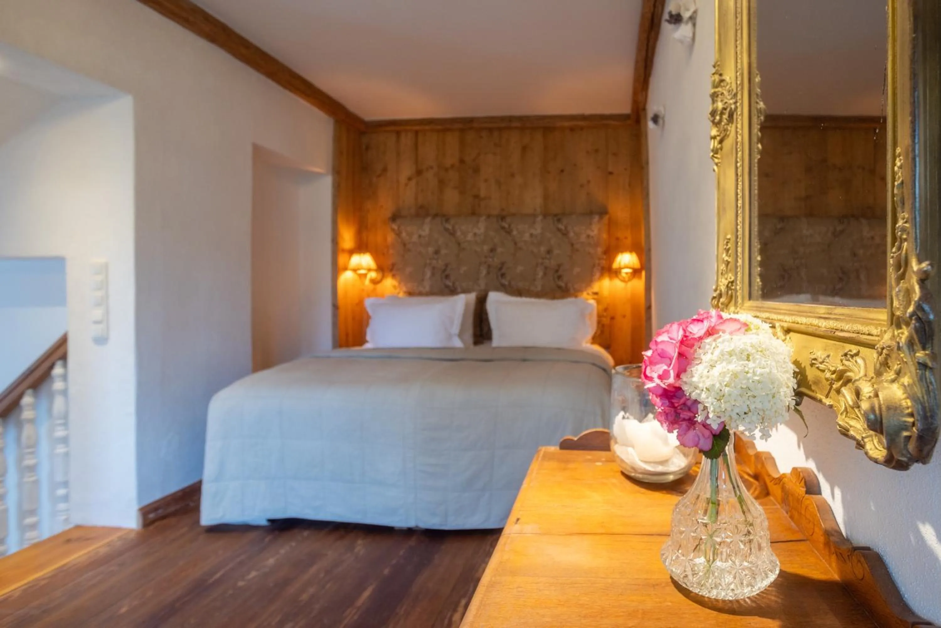 Bedroom, Bed in Weißt Du noch - Gästehäuser & Suiten