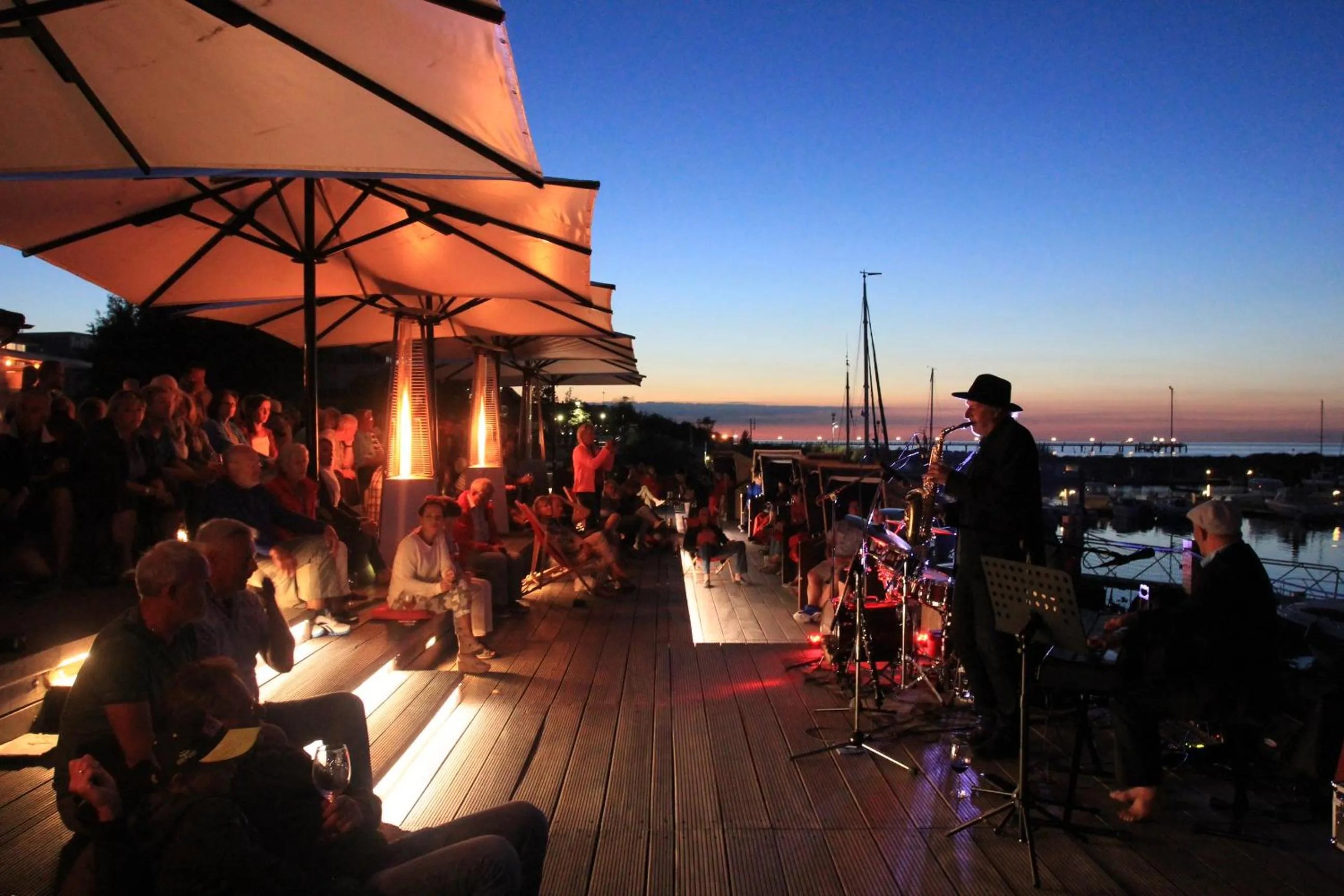 Restaurant/places to eat in Weißt Du noch - Gästehäuser & Suiten