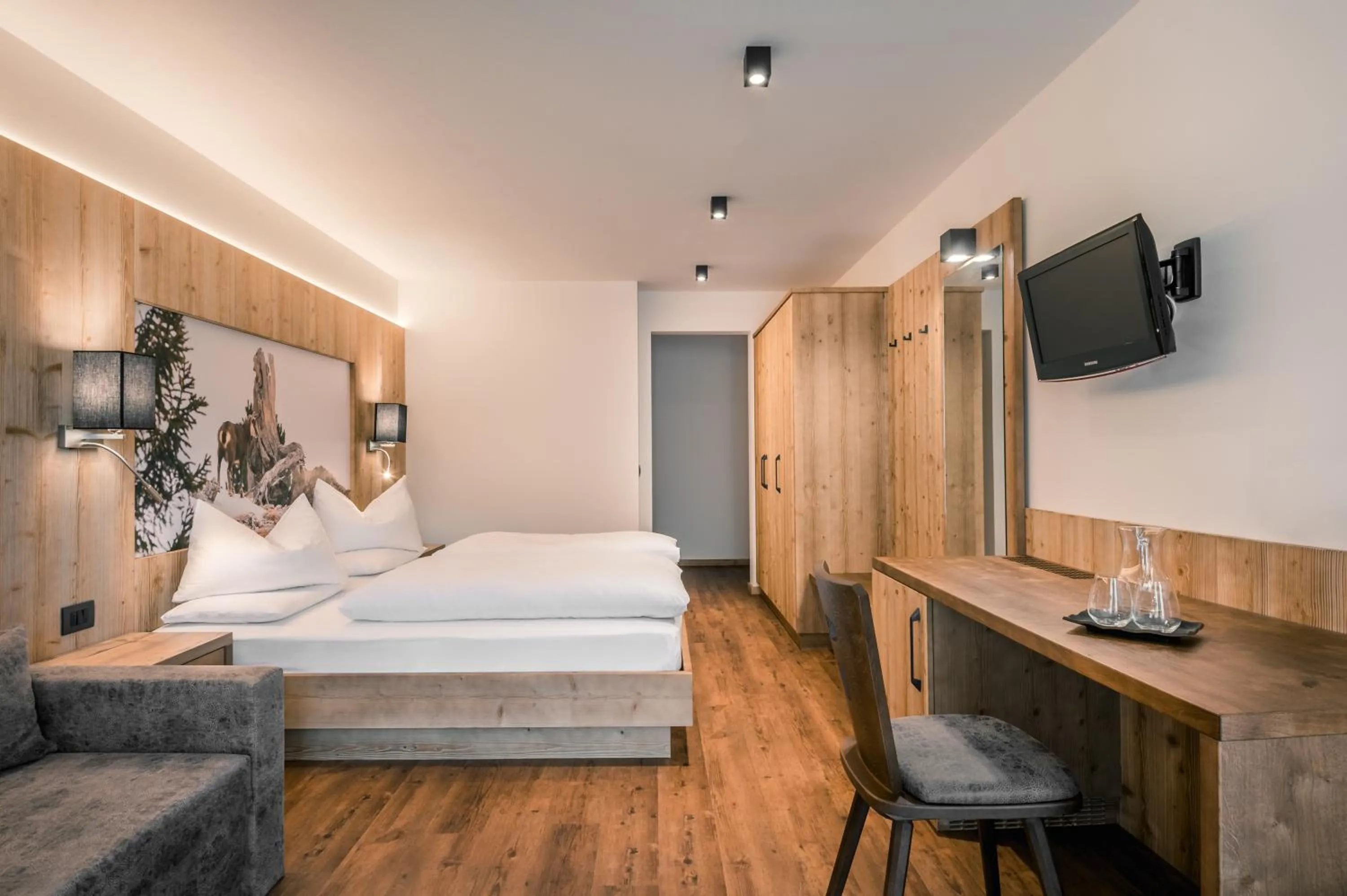 Decorative detail, Bed in Hotel Jägerhof