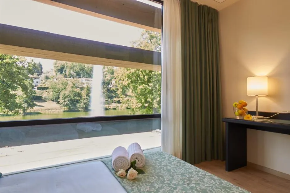 Bed in Hotel Lago Verde