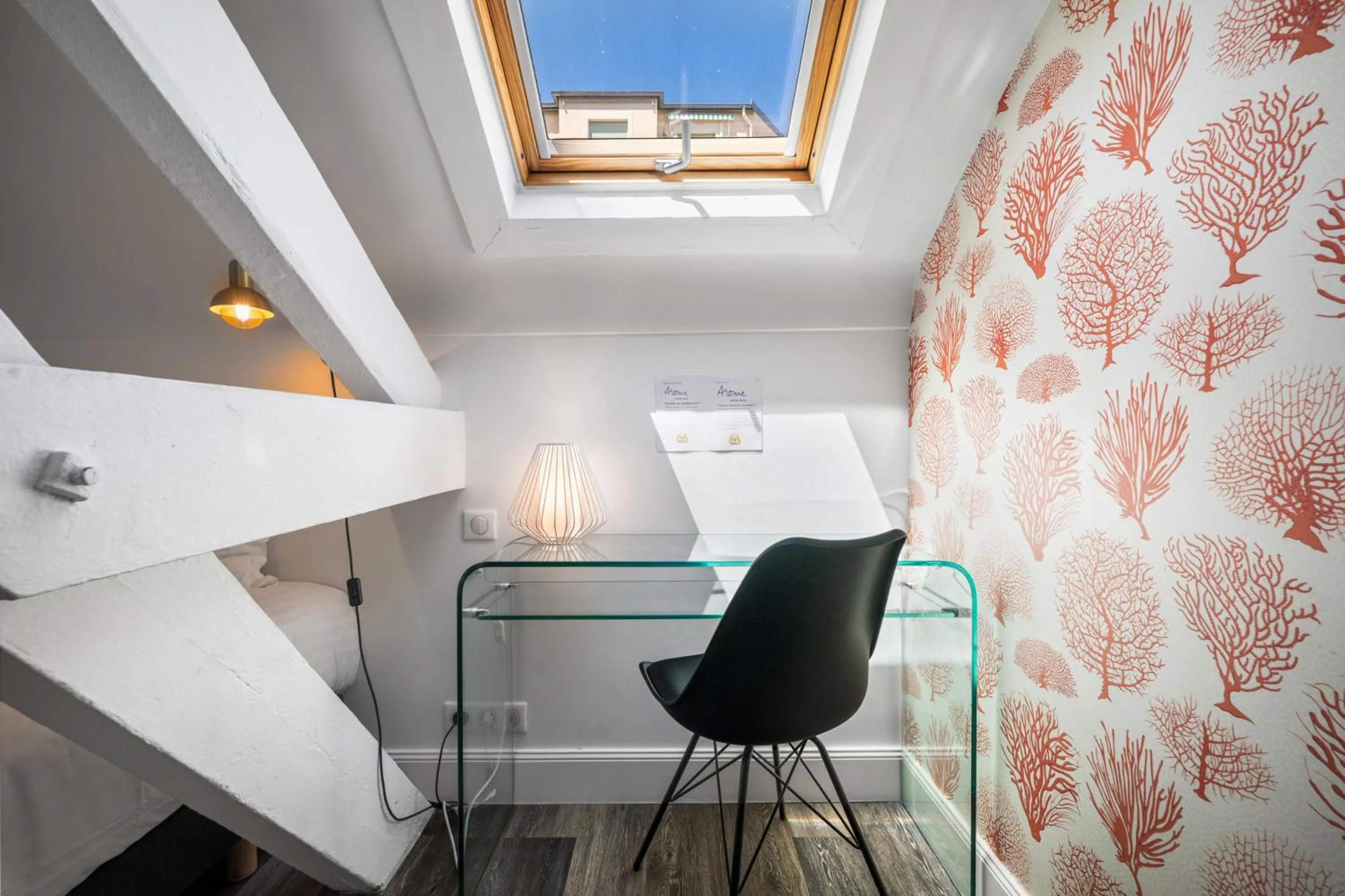 Bedroom in Arome Hôtel