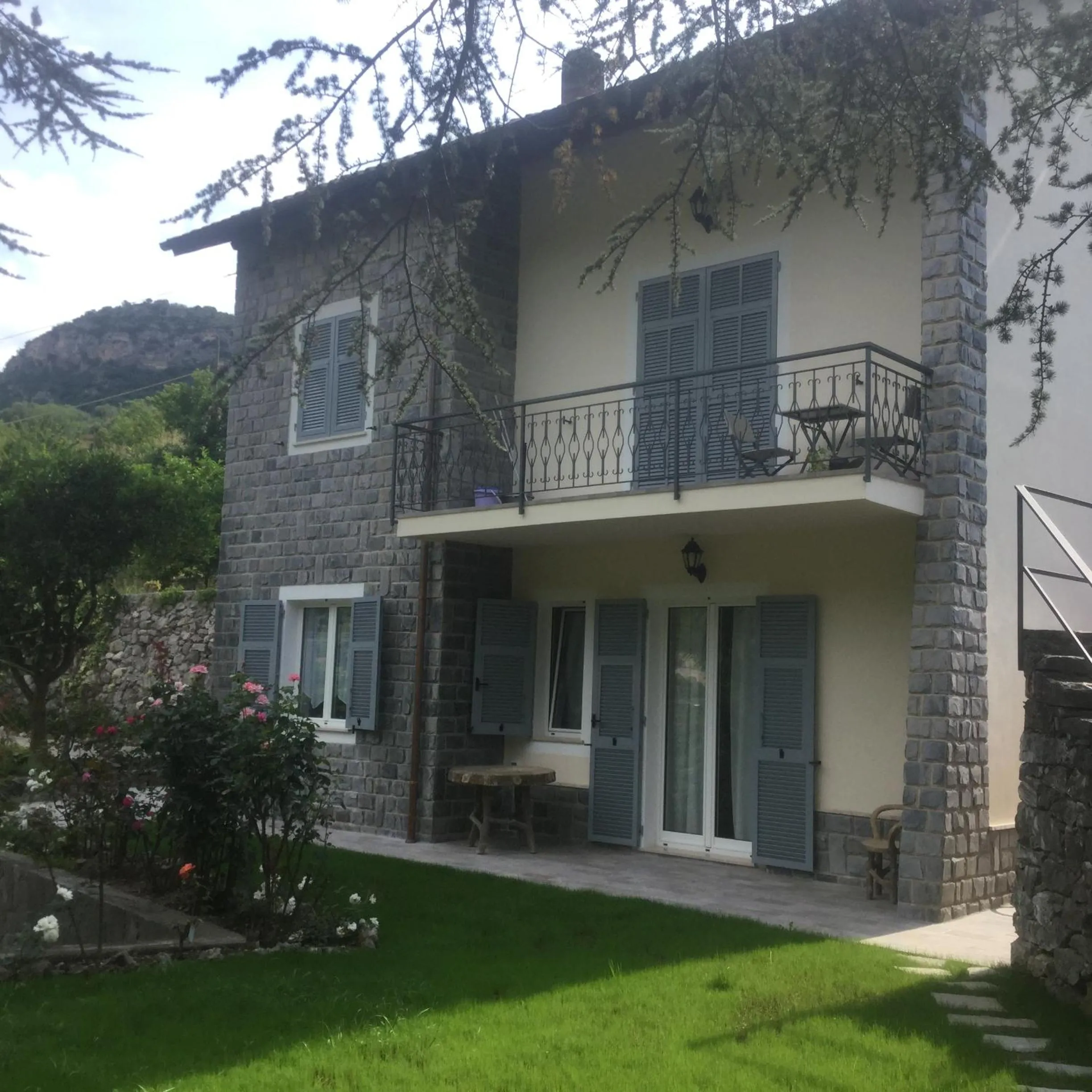 Property building in Castelli in aria