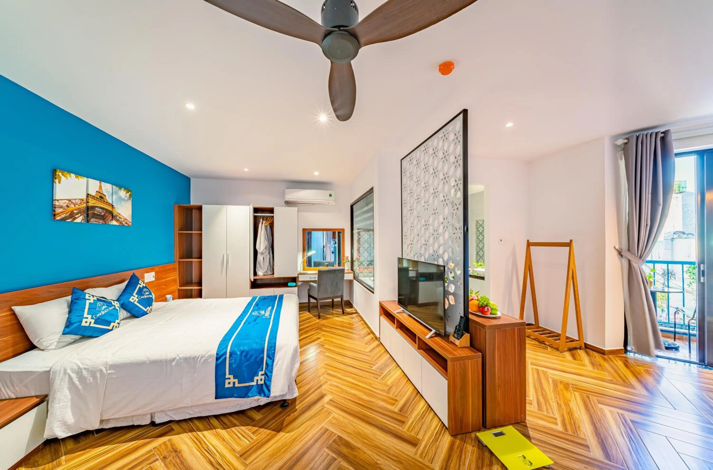 Photo of the whole room, Bed in Cani Beach House