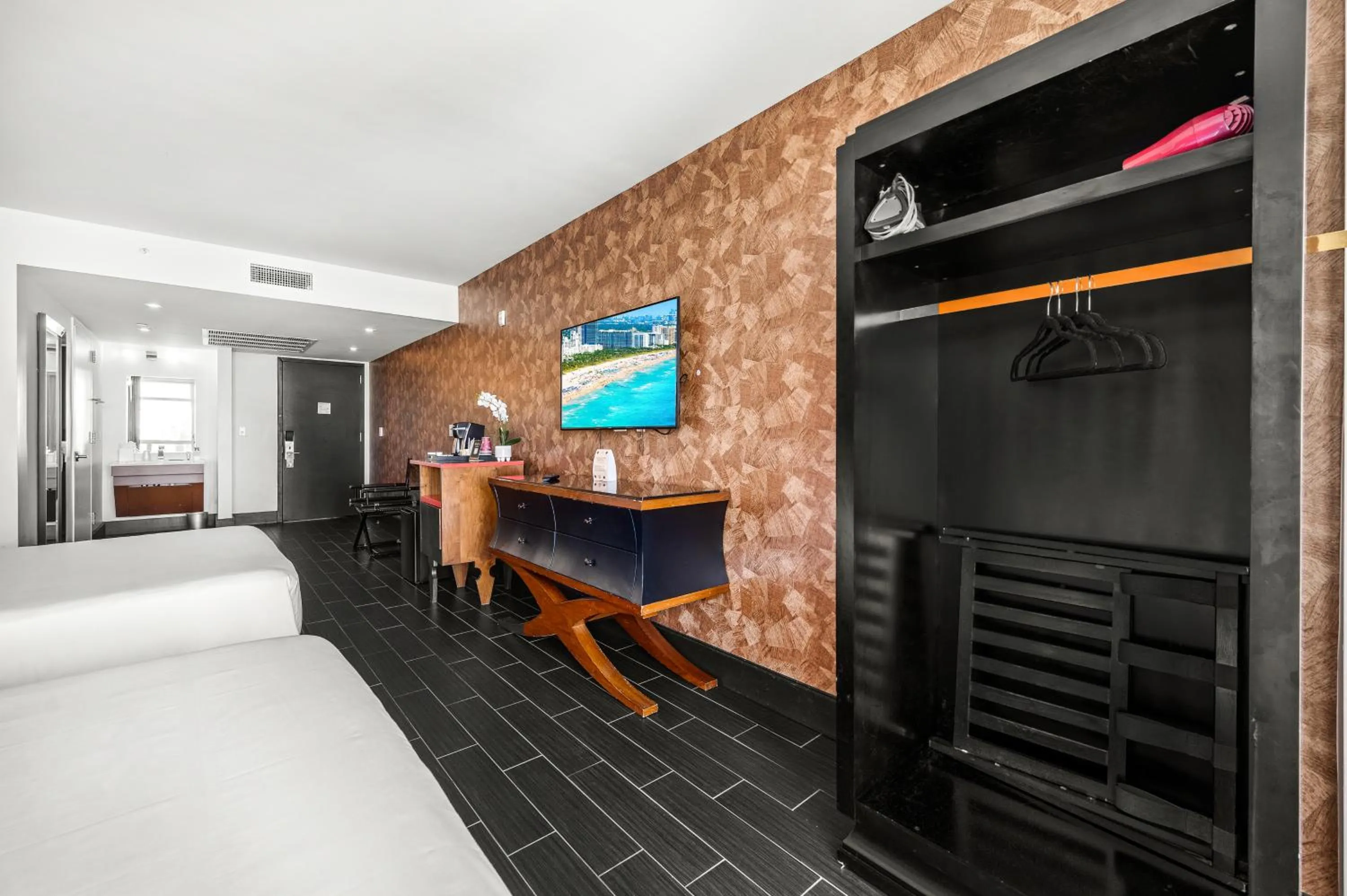 Bed in The Fairwind Hotel