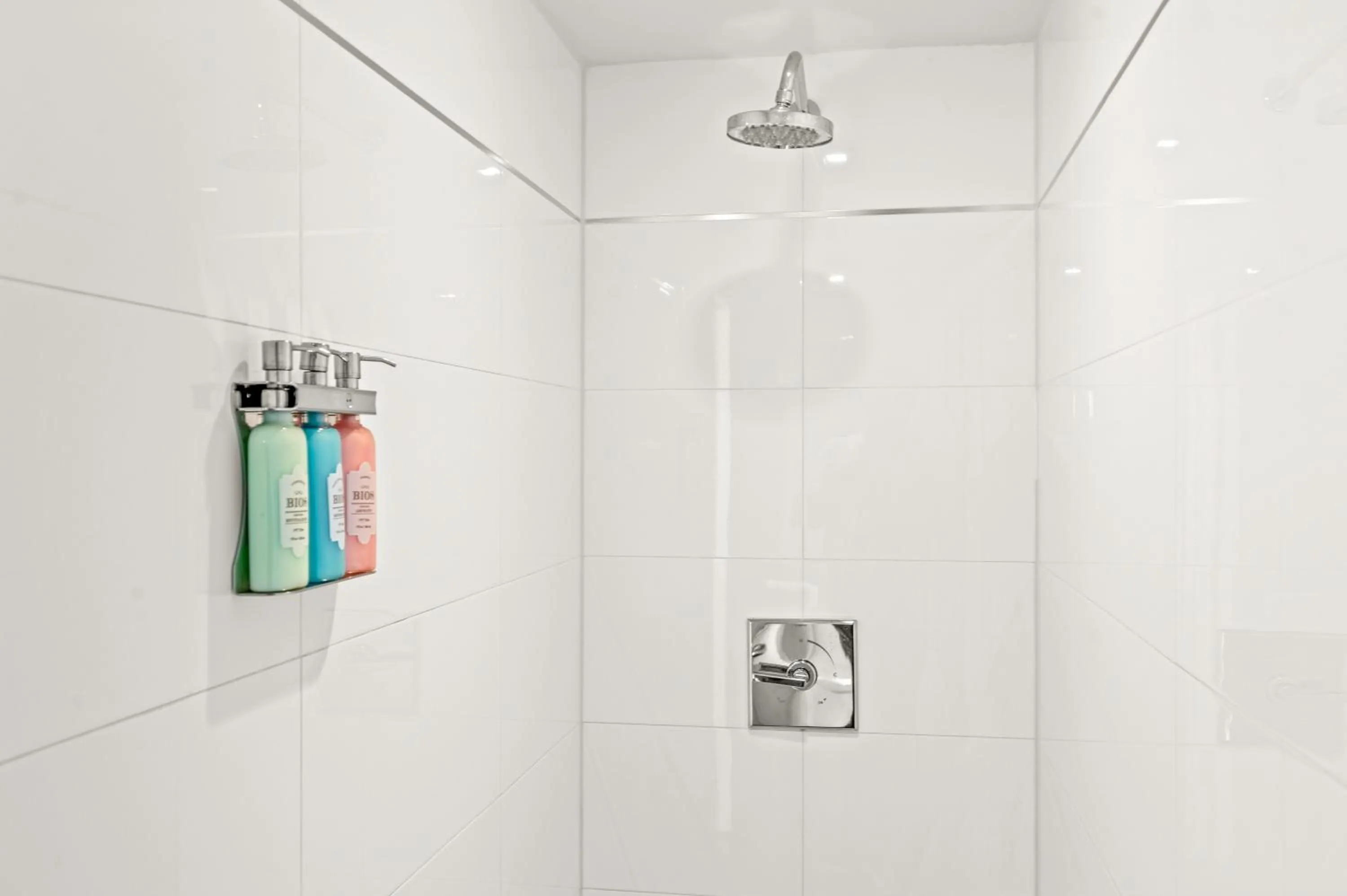 Shower in The Fairwind Hotel