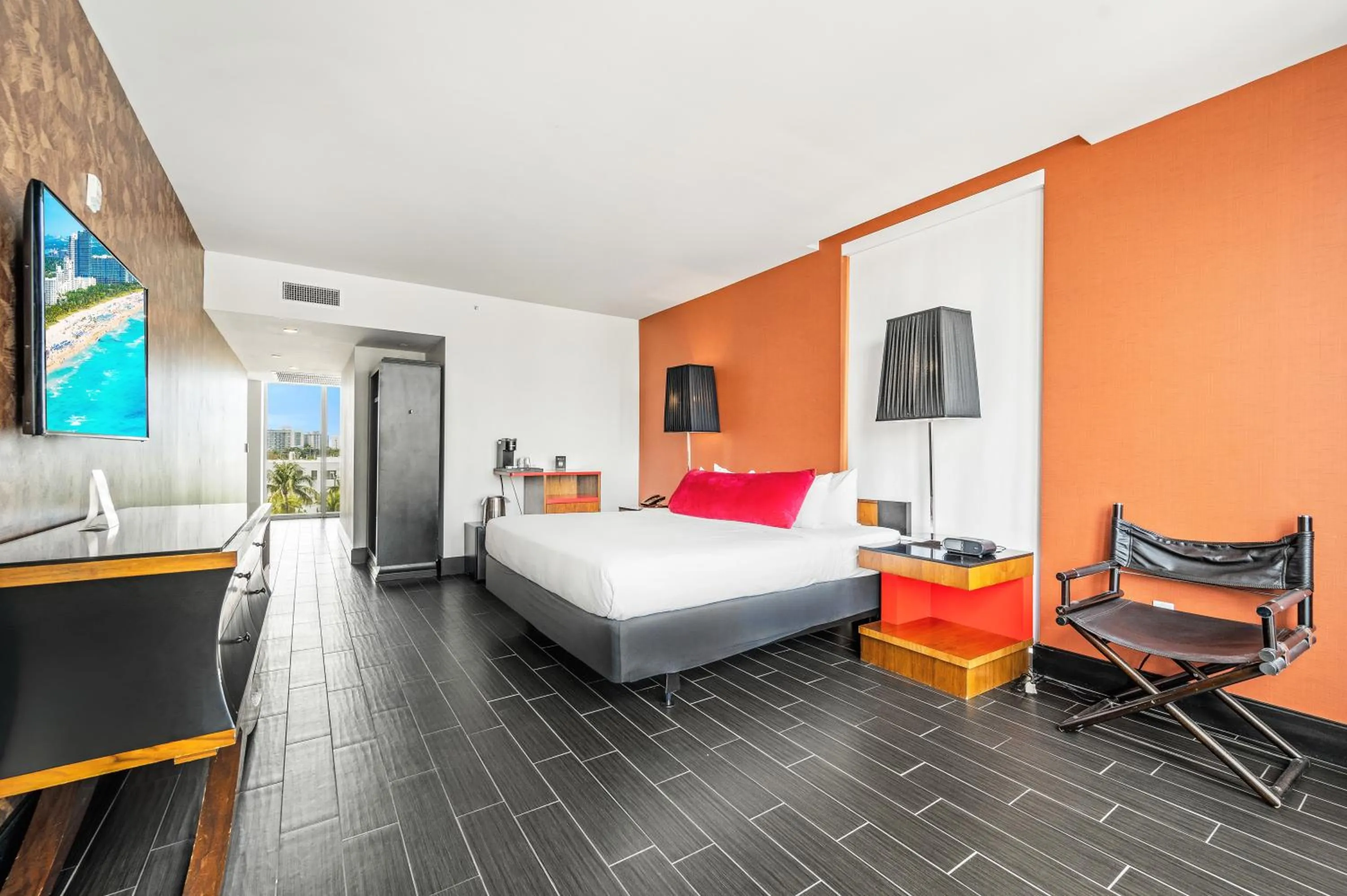 Bed in The Fairwind Hotel