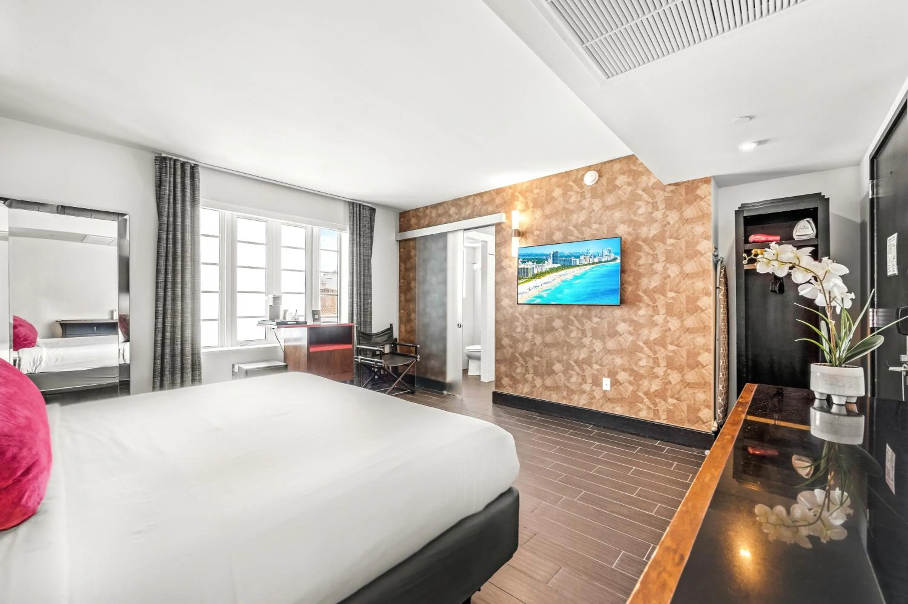 Bed in The Fairwind Hotel