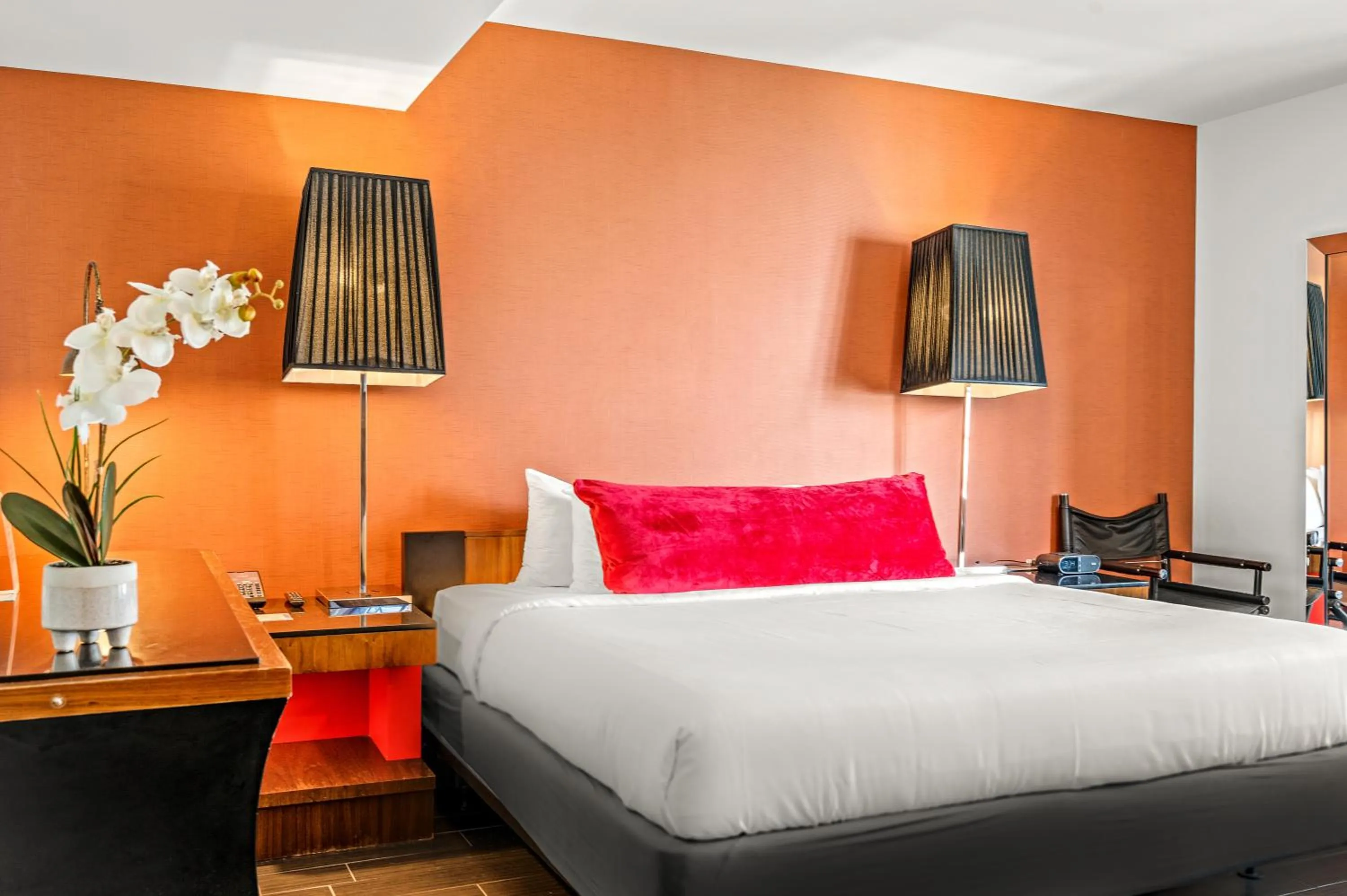 Bed in The Fairwind Hotel