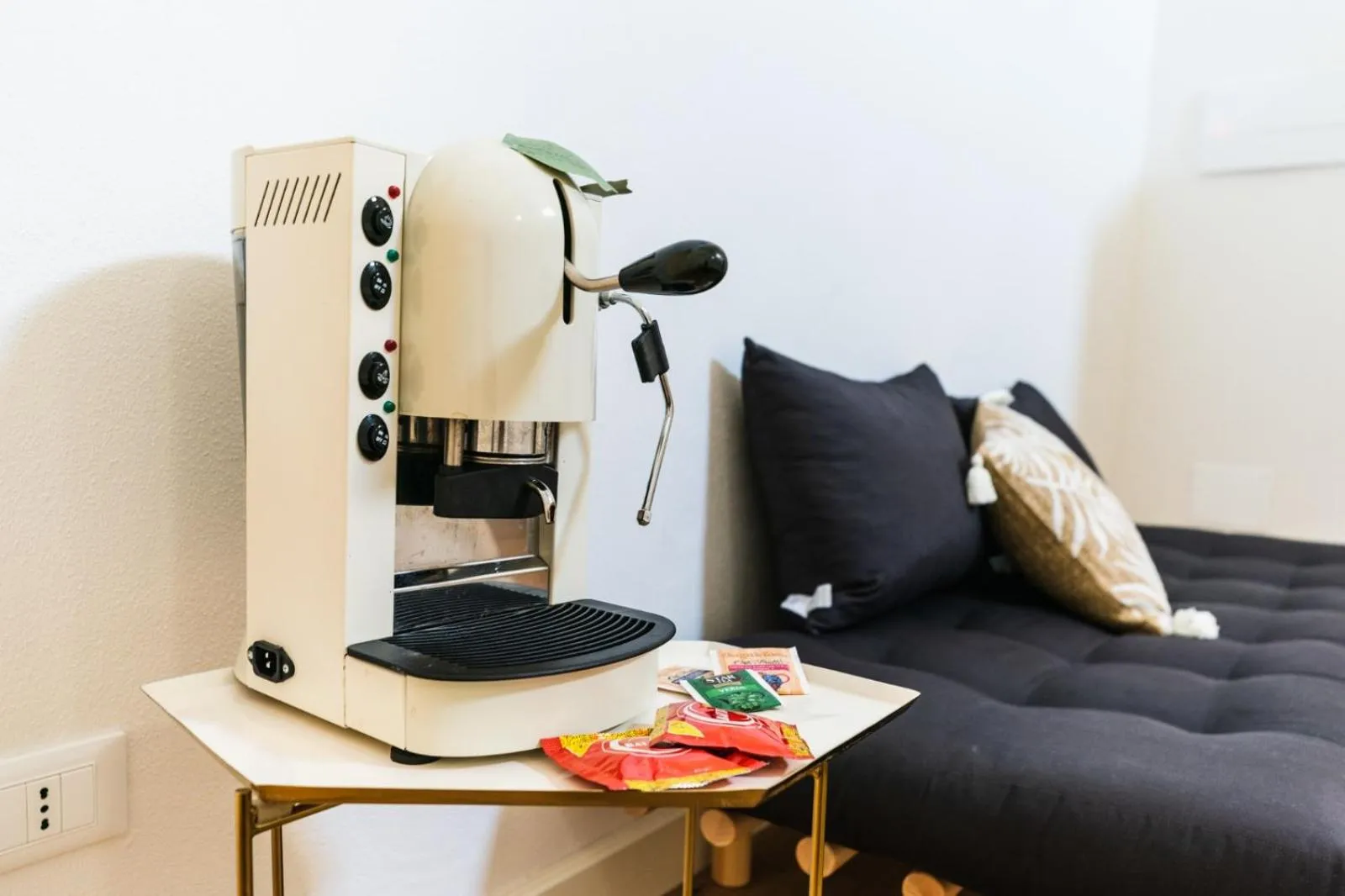 Coffee/tea facilities in Orazio33 b&b