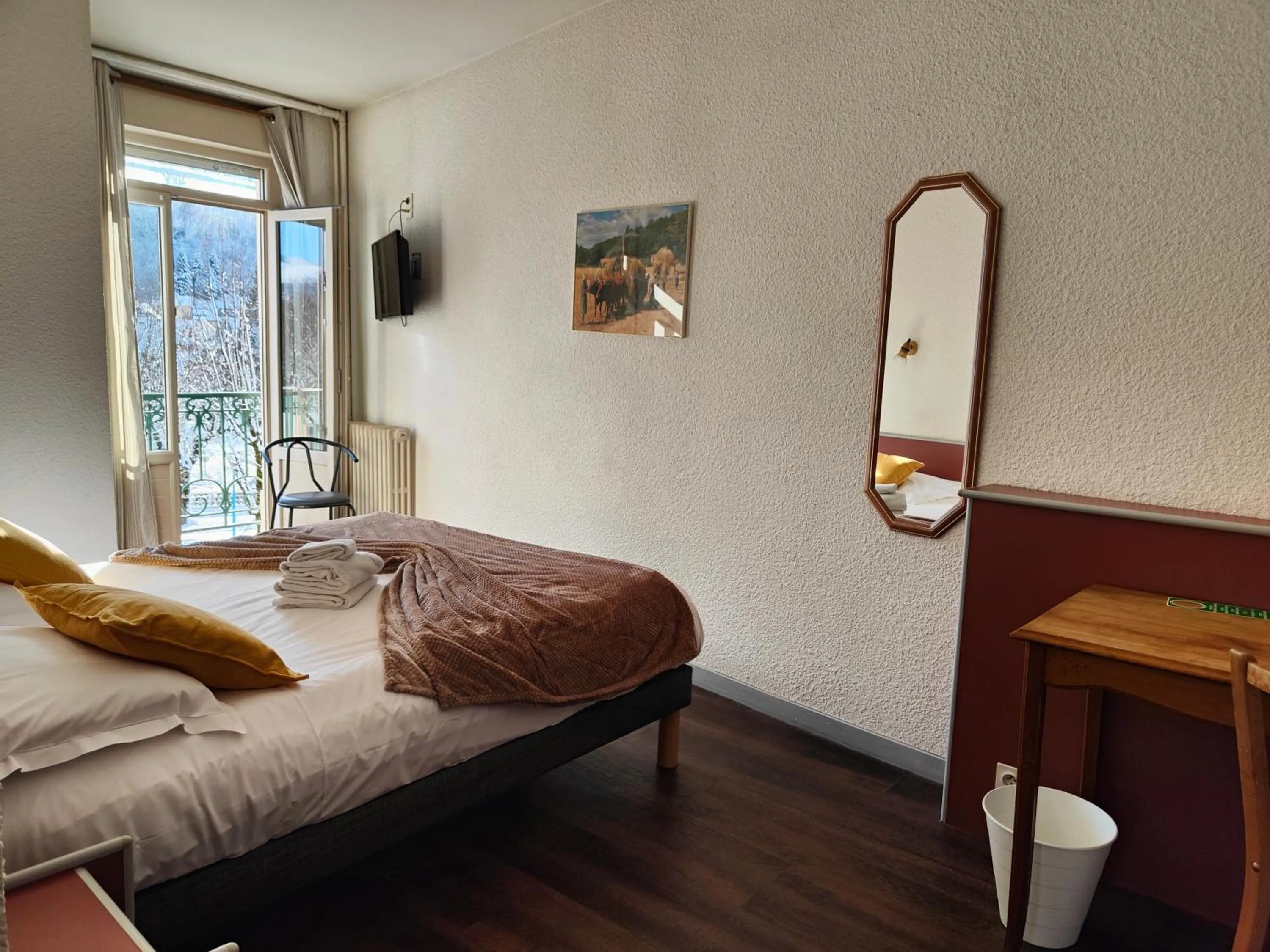 Bed in Hotel Au Val Doré