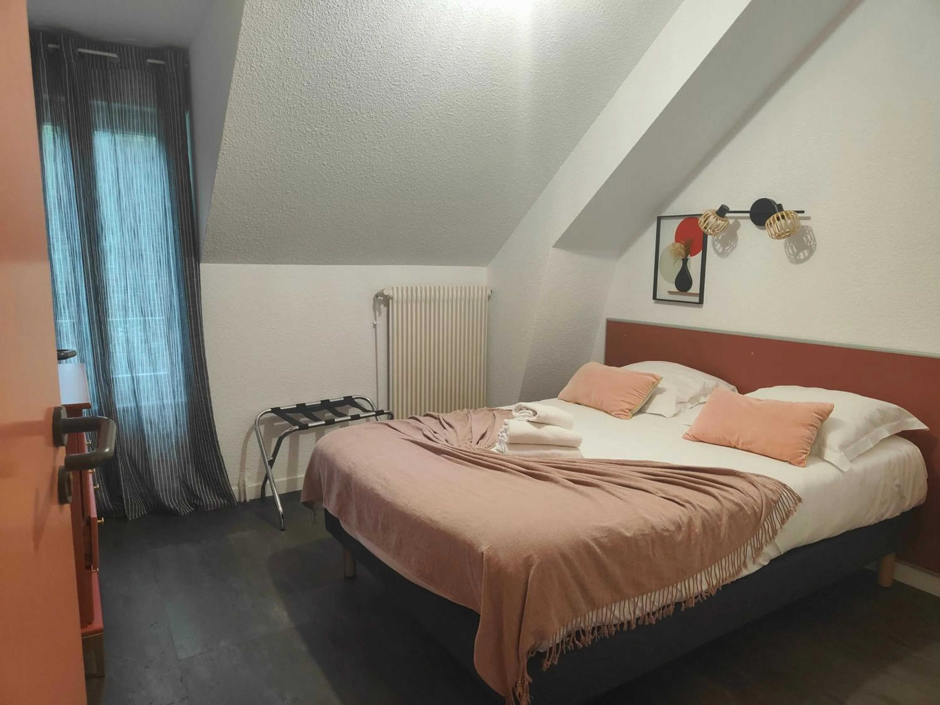 Bed in Hotel Au Val Doré