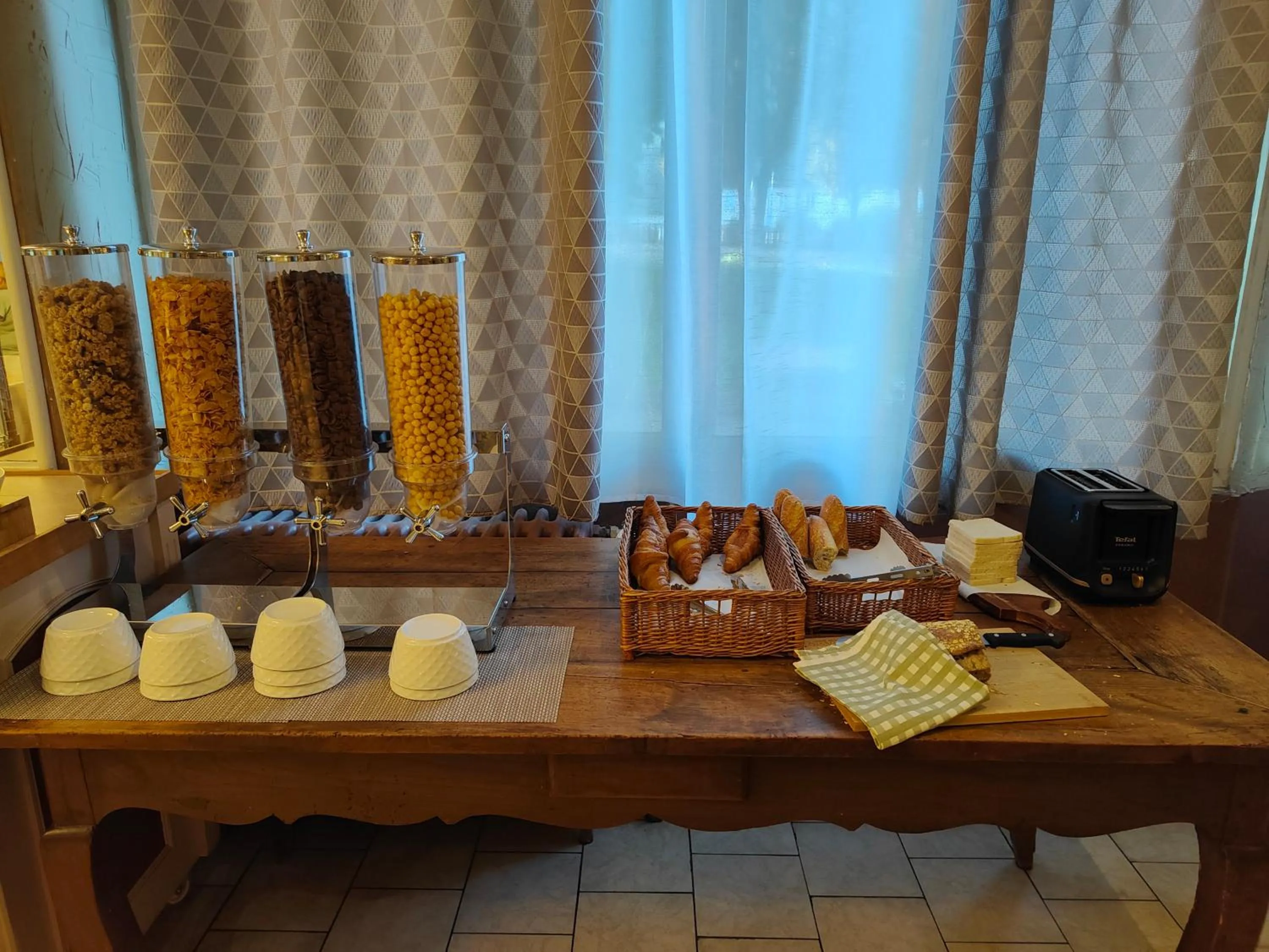 Buffet breakfast in Hotel Au Val Doré