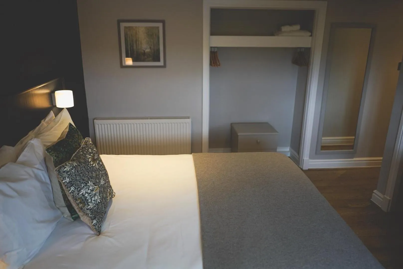 Bed in Pyes Mill Hotel Conder Green