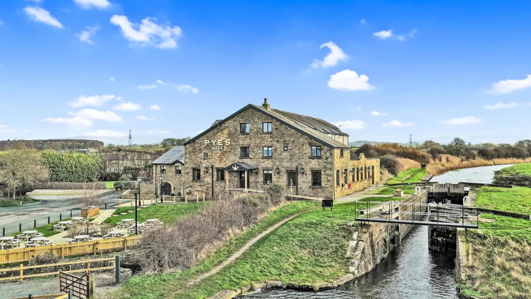 Pyes Mill Hotel Conder Green