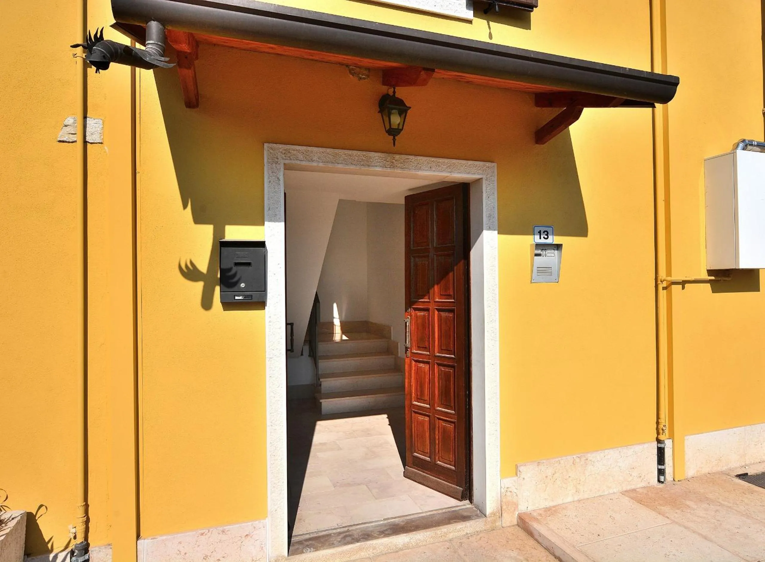 Property building in Apartment Rosa Portland