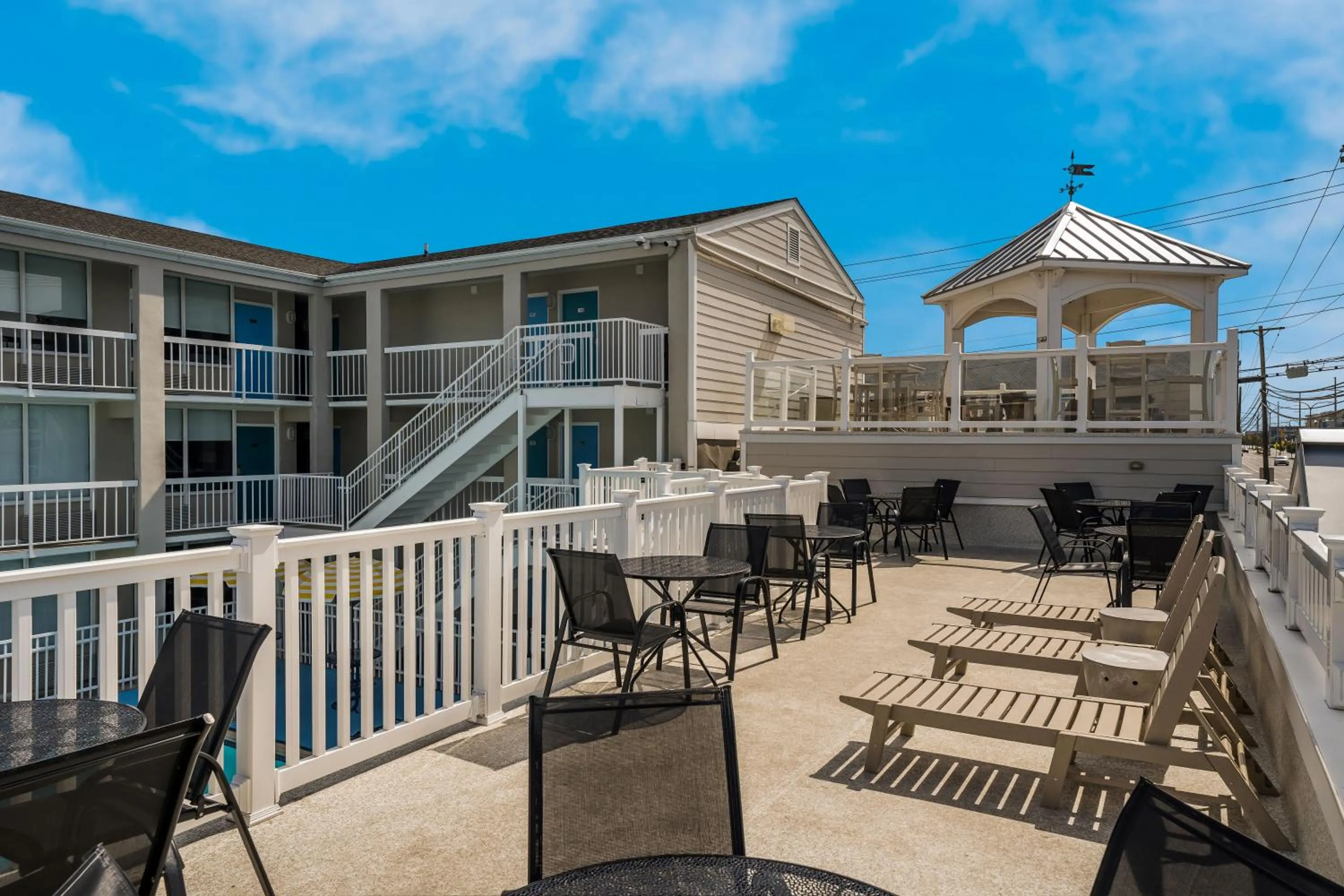 Patio in Atlantic Oceanside Dewey