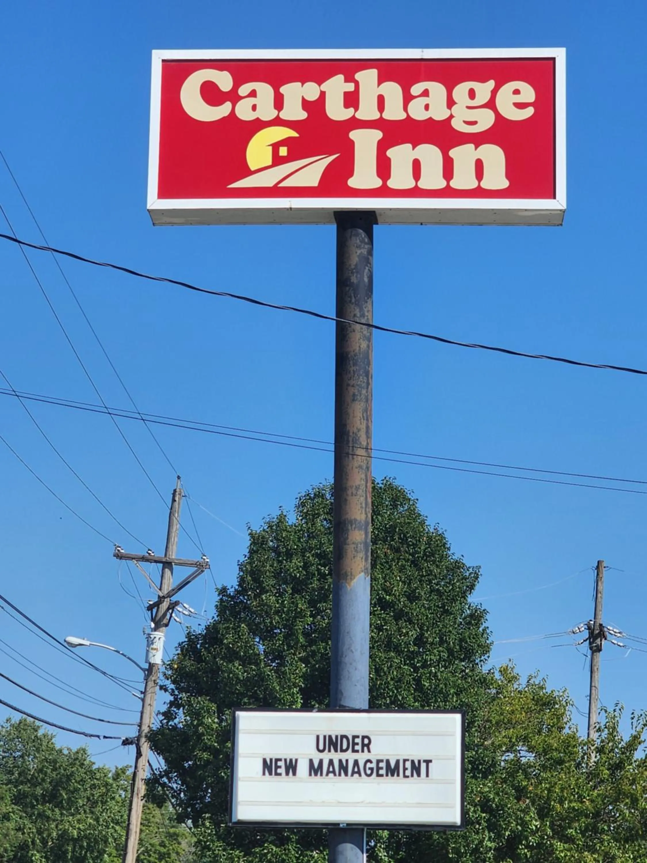 Logo/Certificate/Sign in Carthage Inn