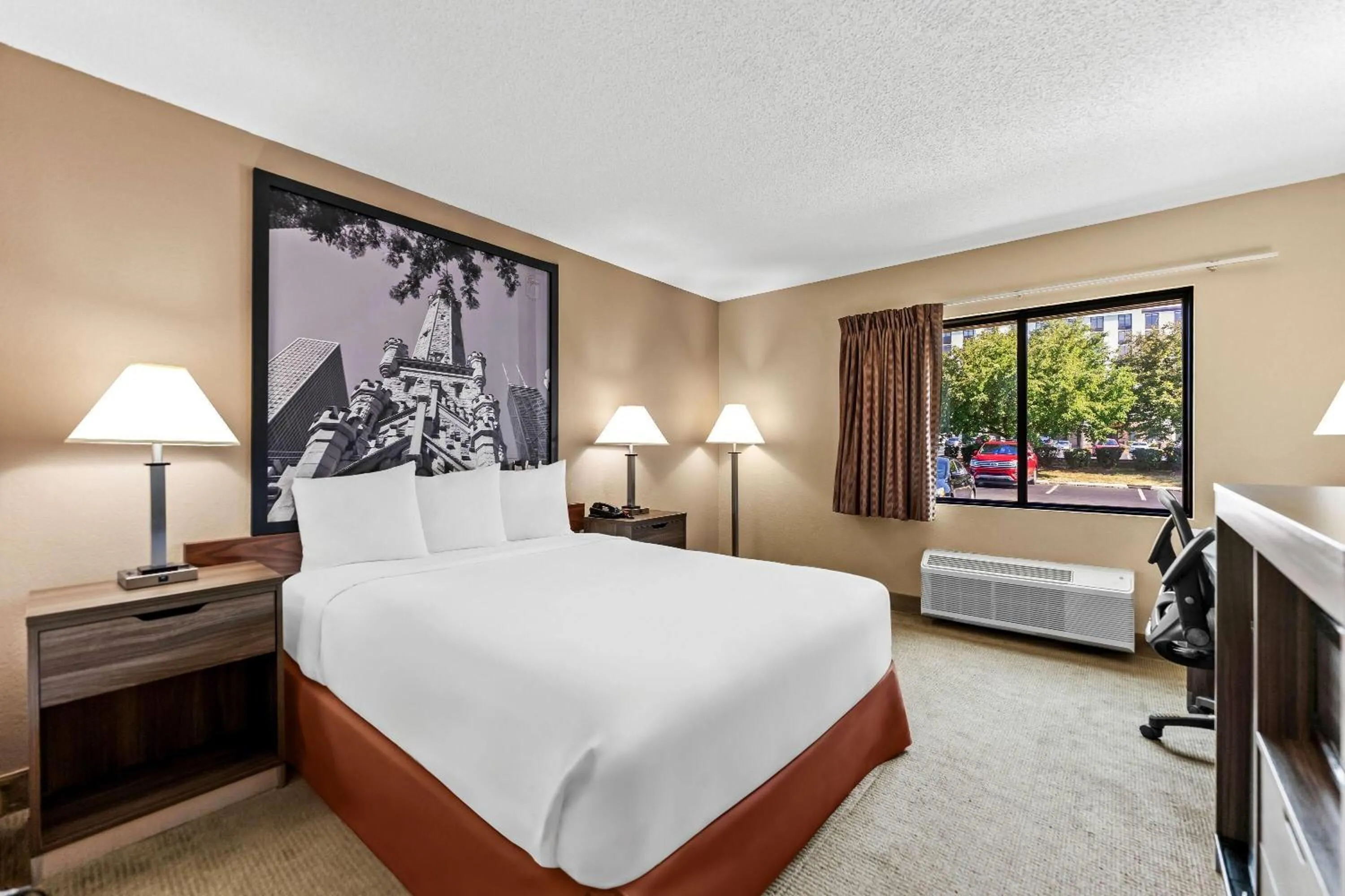 Bed in Super 8 by Wyndham Elgin