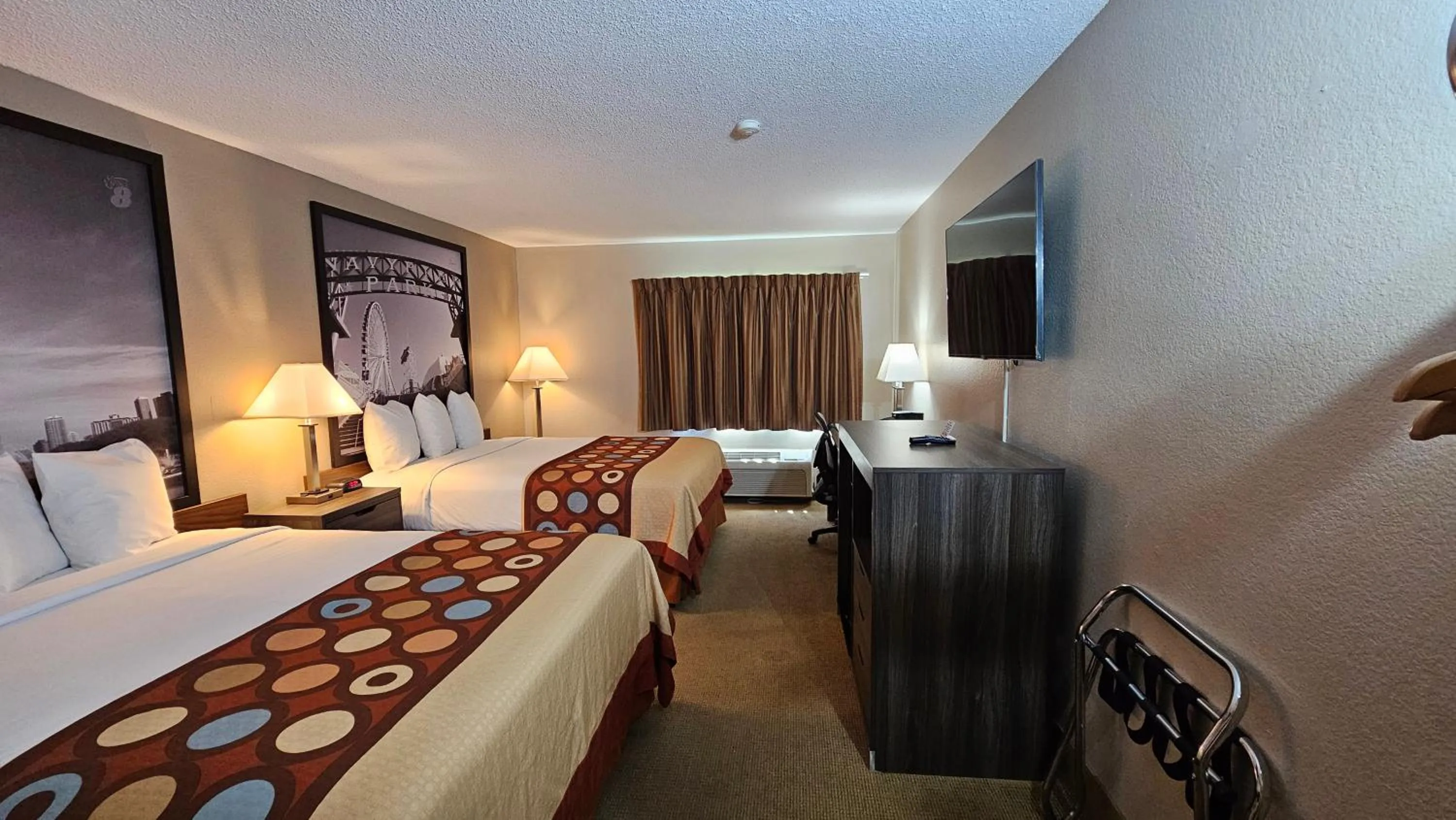 Bed in Super 8 by Wyndham Elgin