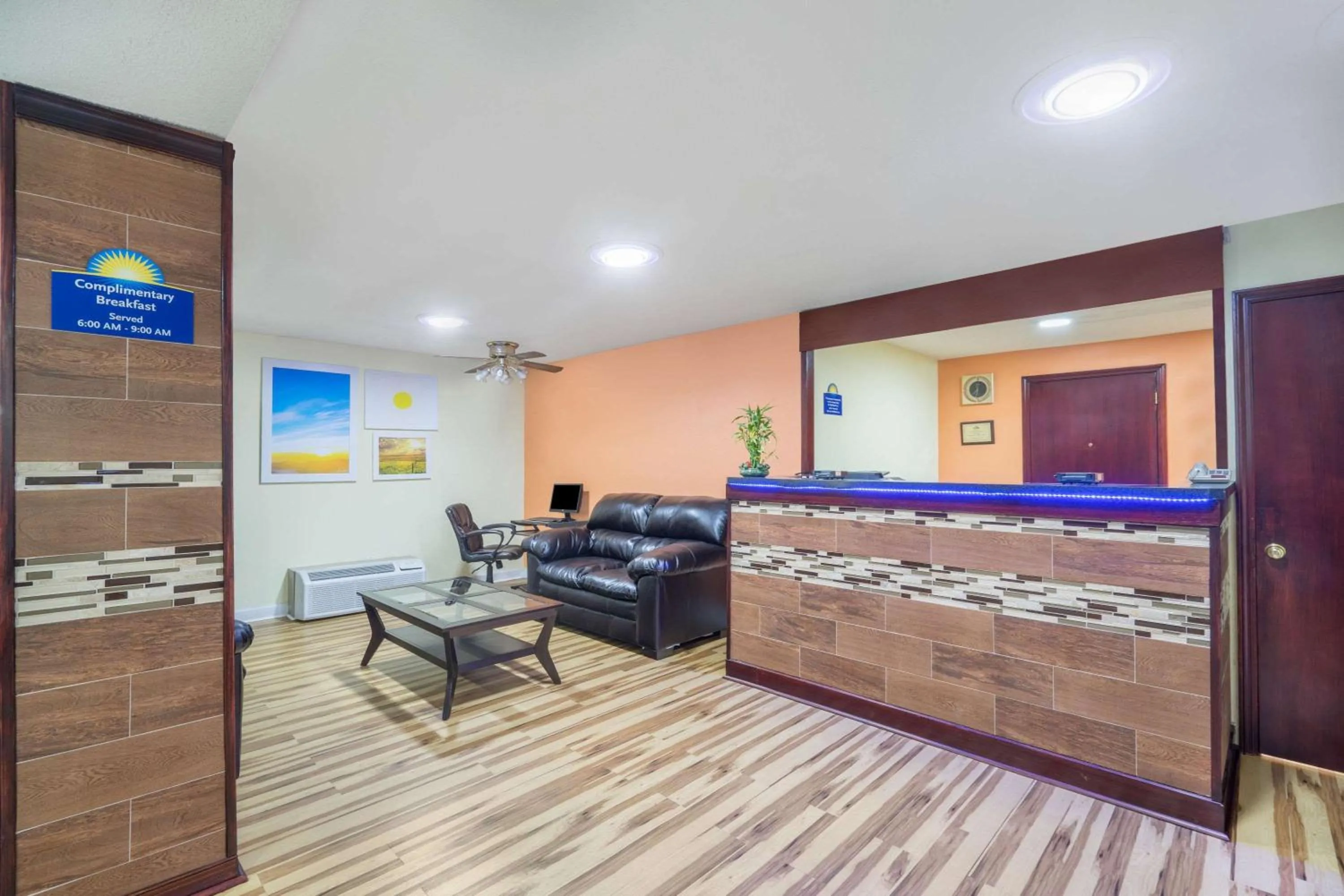 Lobby or reception in Days Inn by Wyndham Statesville