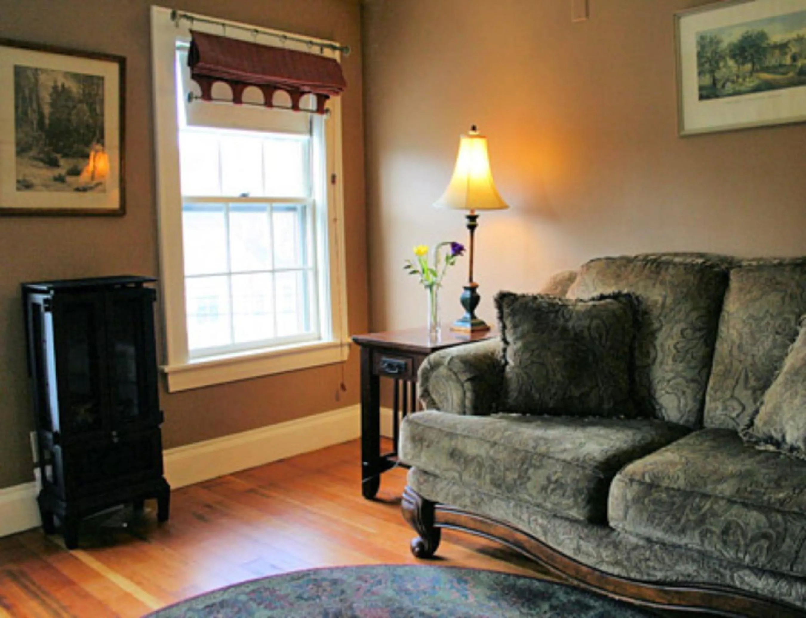 Day in Wildcat Inn and Tavern