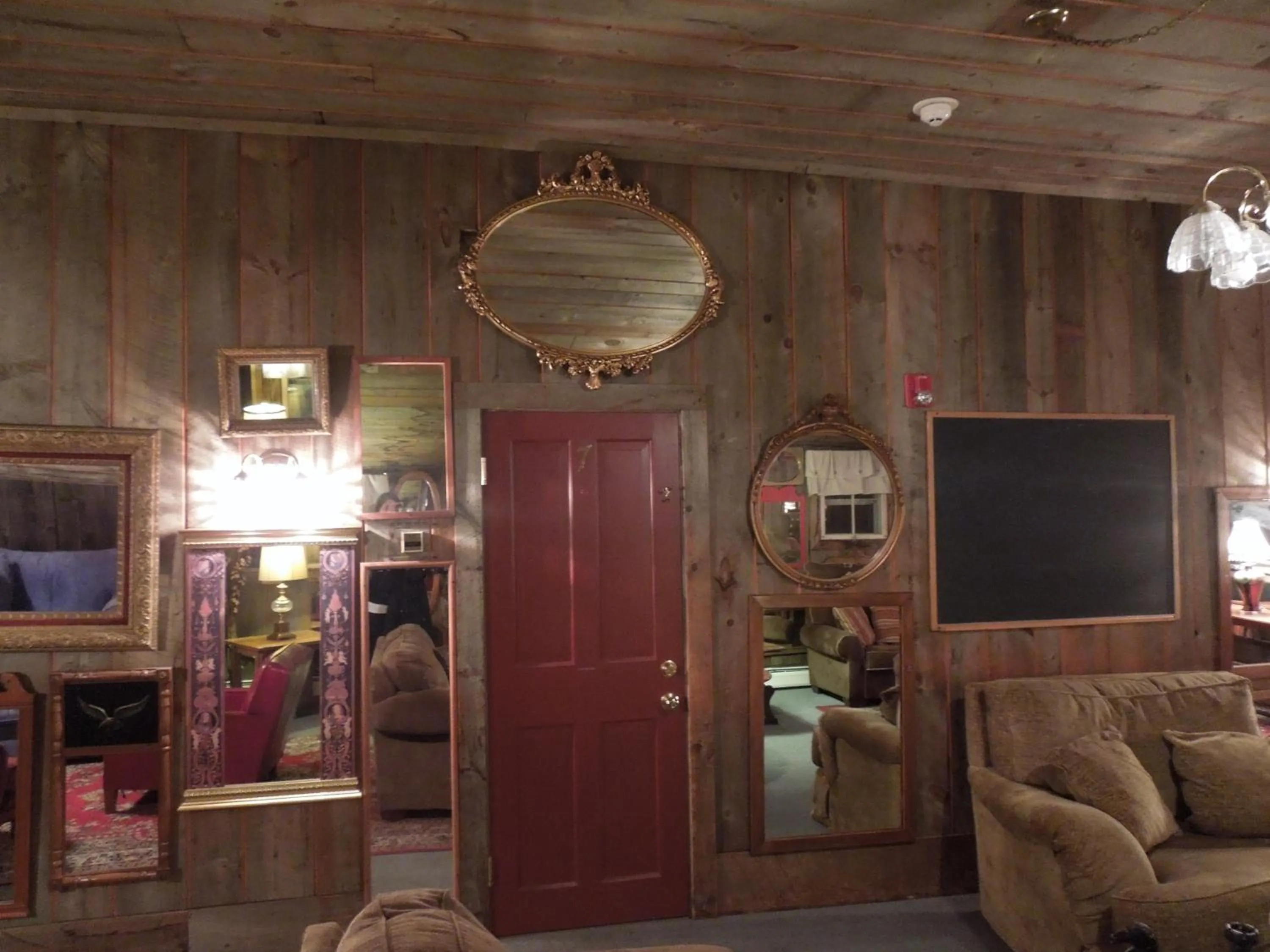 Decorative detail in Wildcat Inn and Tavern