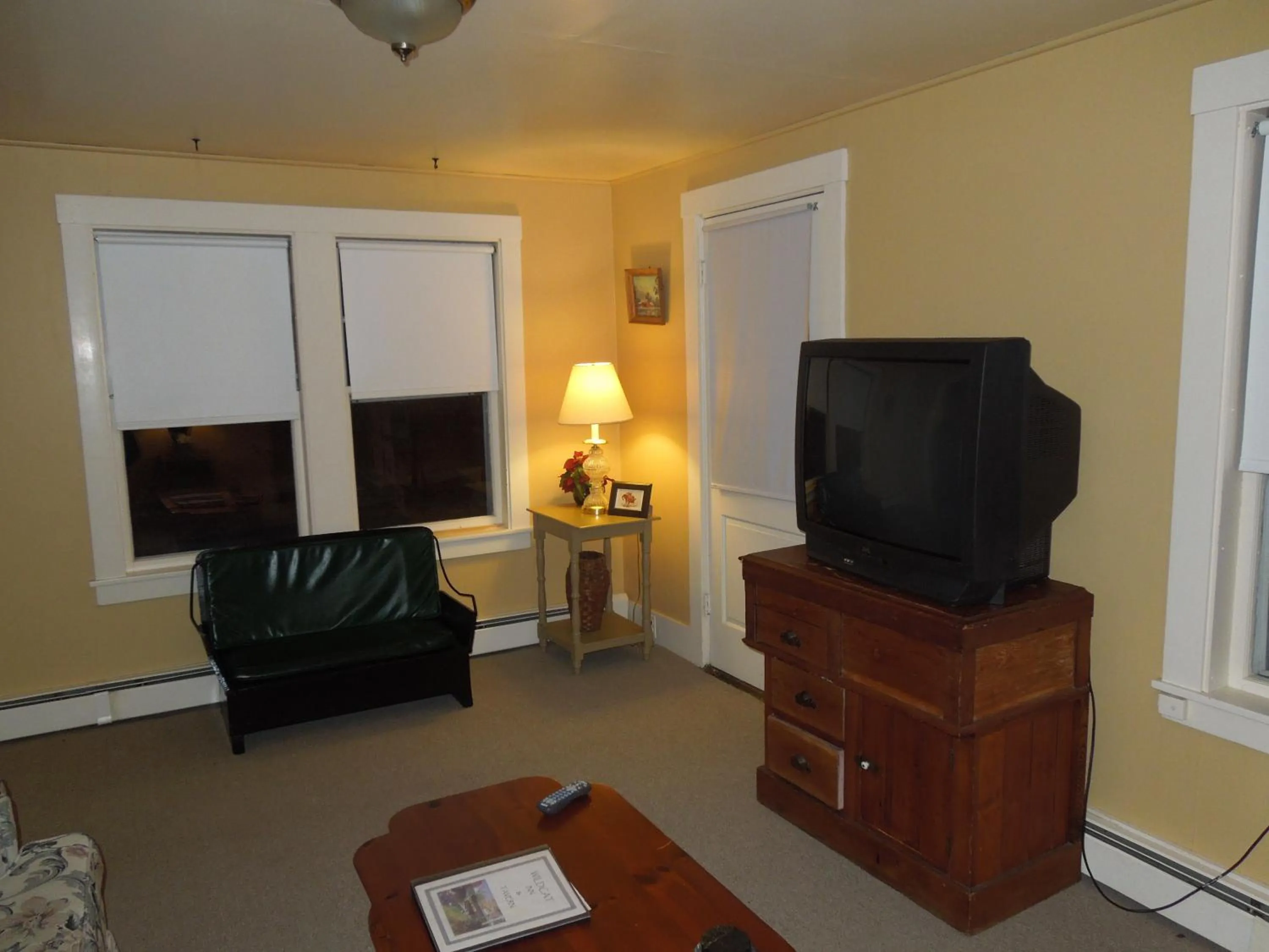 Seating area in Wildcat Inn and Tavern