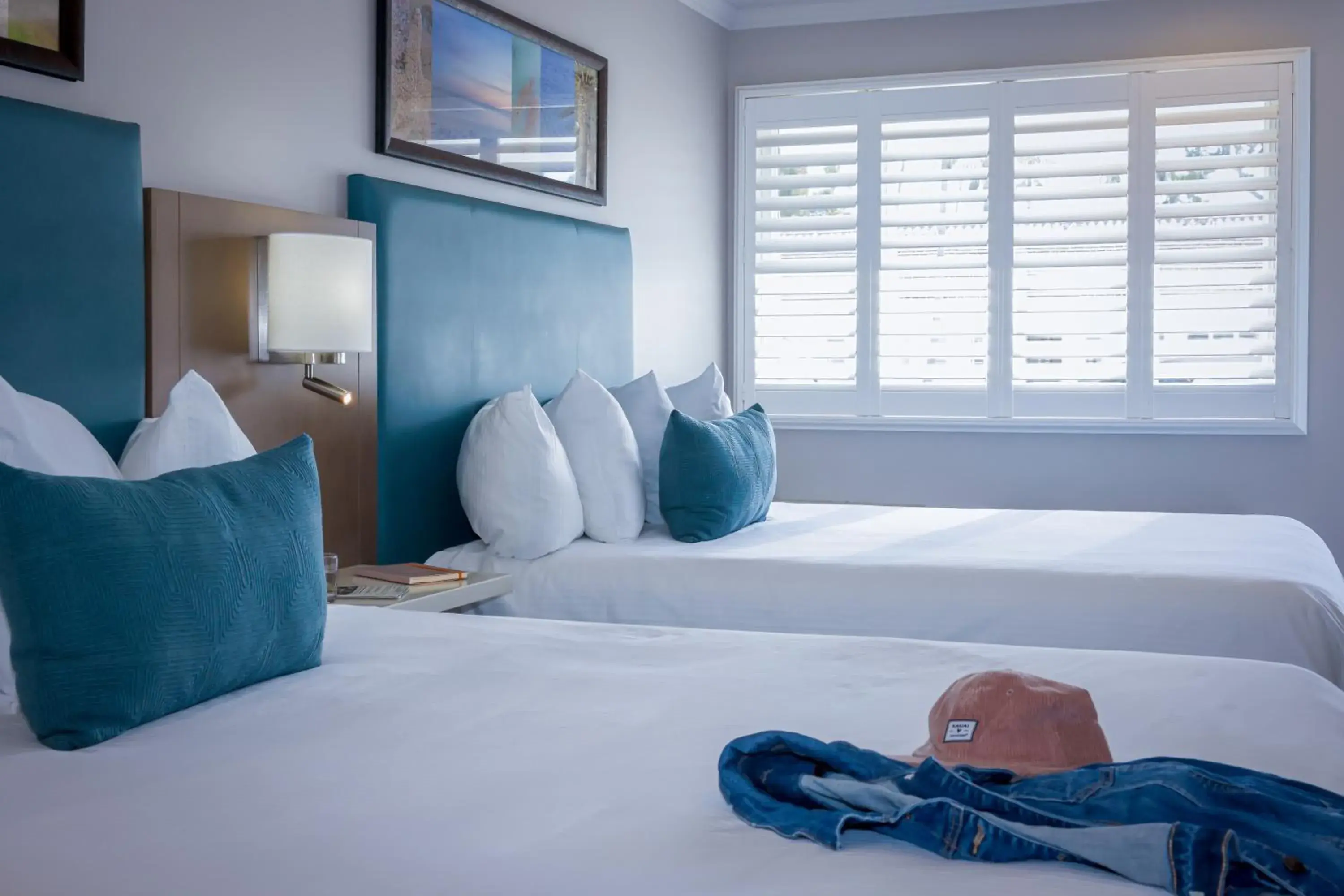 Queen Room with Two Queen Beds in Marina Beach Motel Queen Room with Two Queen Beds in Marina Beach Motel