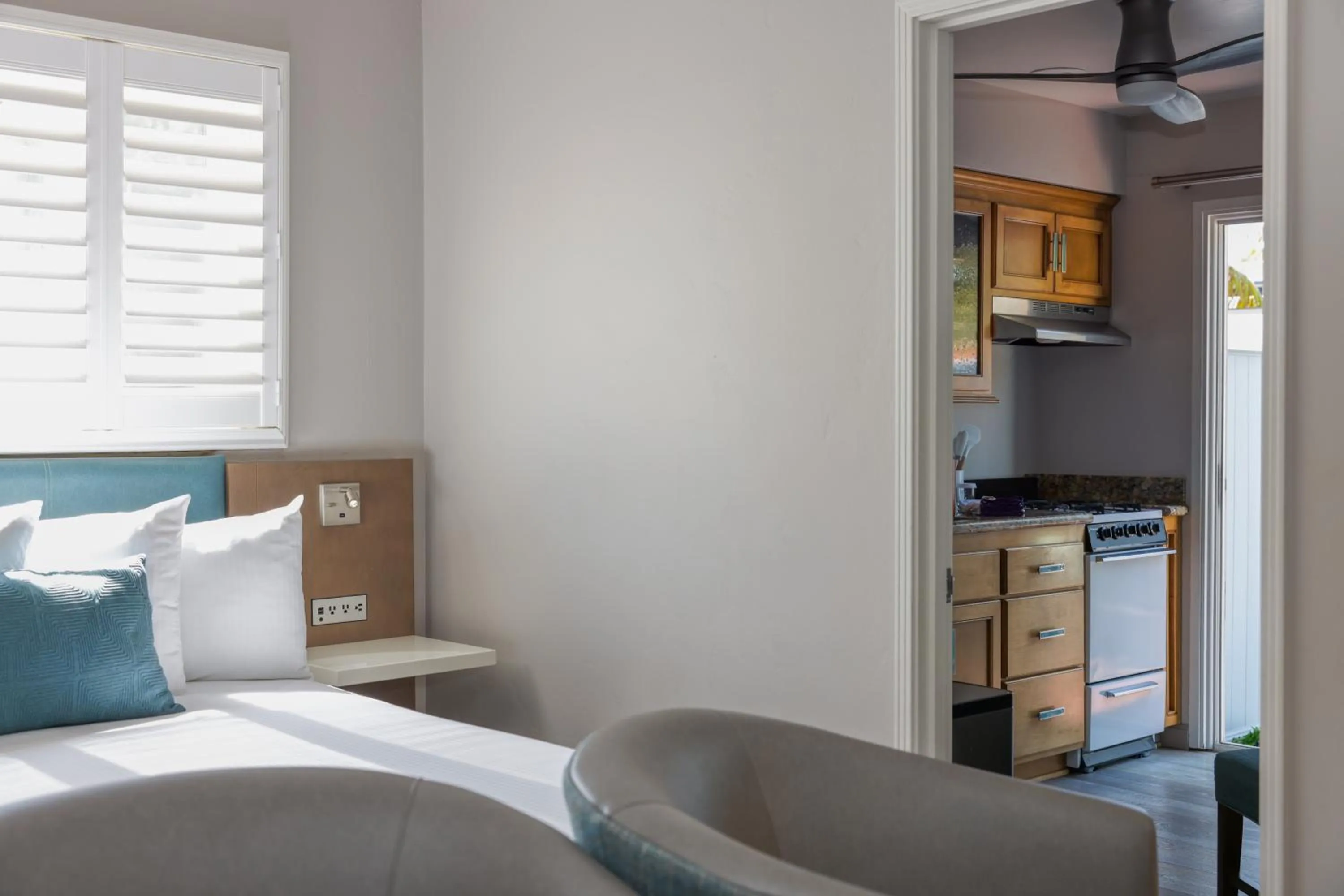 Bed in Marina Beach Motel