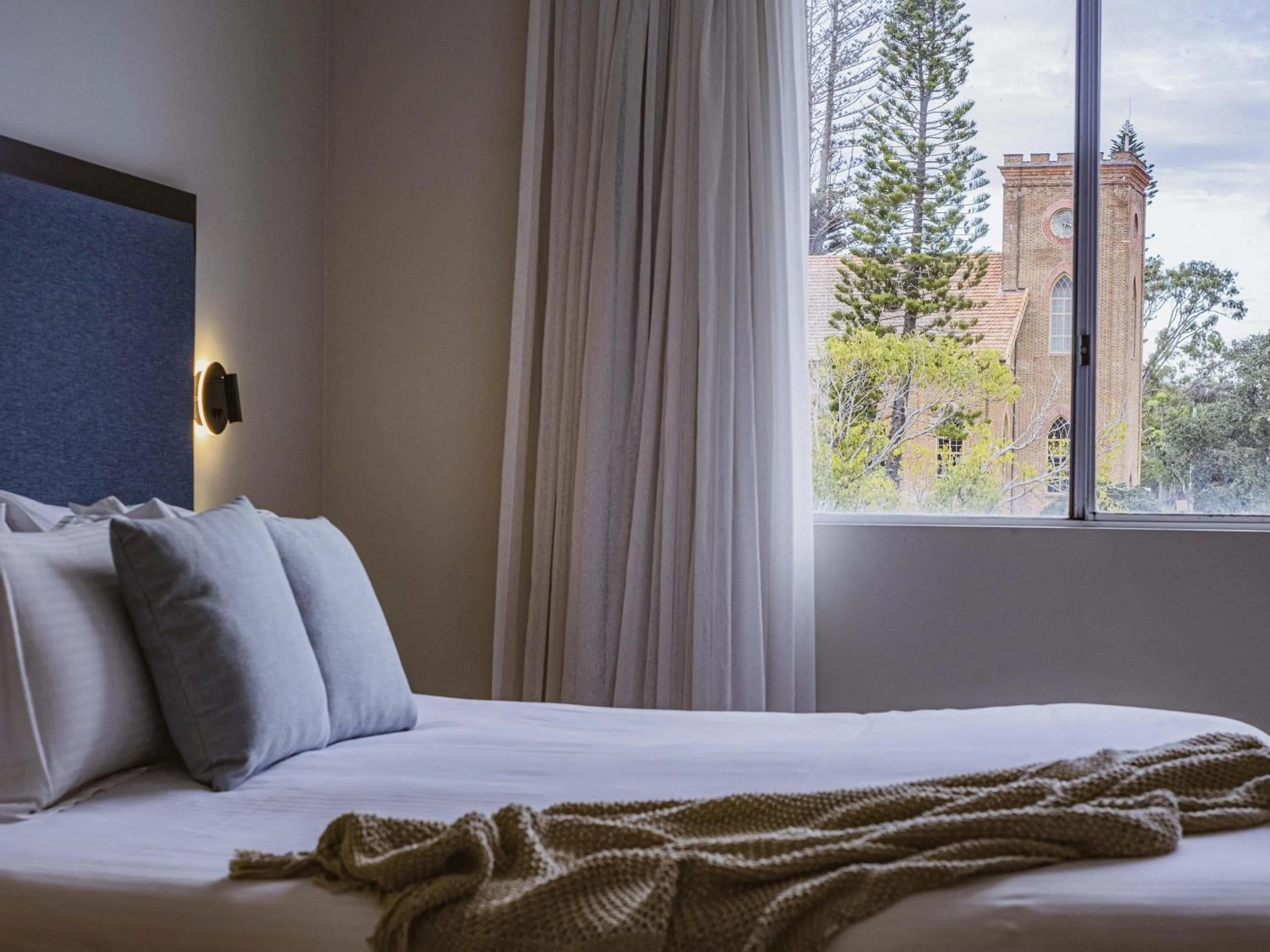 Bedroom, Bed in Mercure Centro Port Macquarie