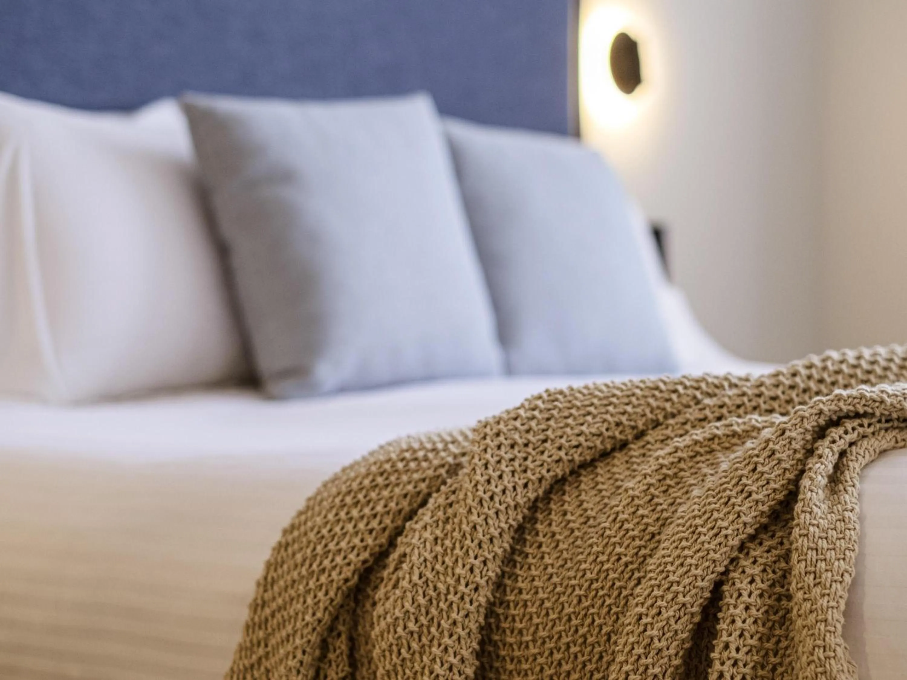 Queen Room with Balcony in Mercure Centro Port Macquarie