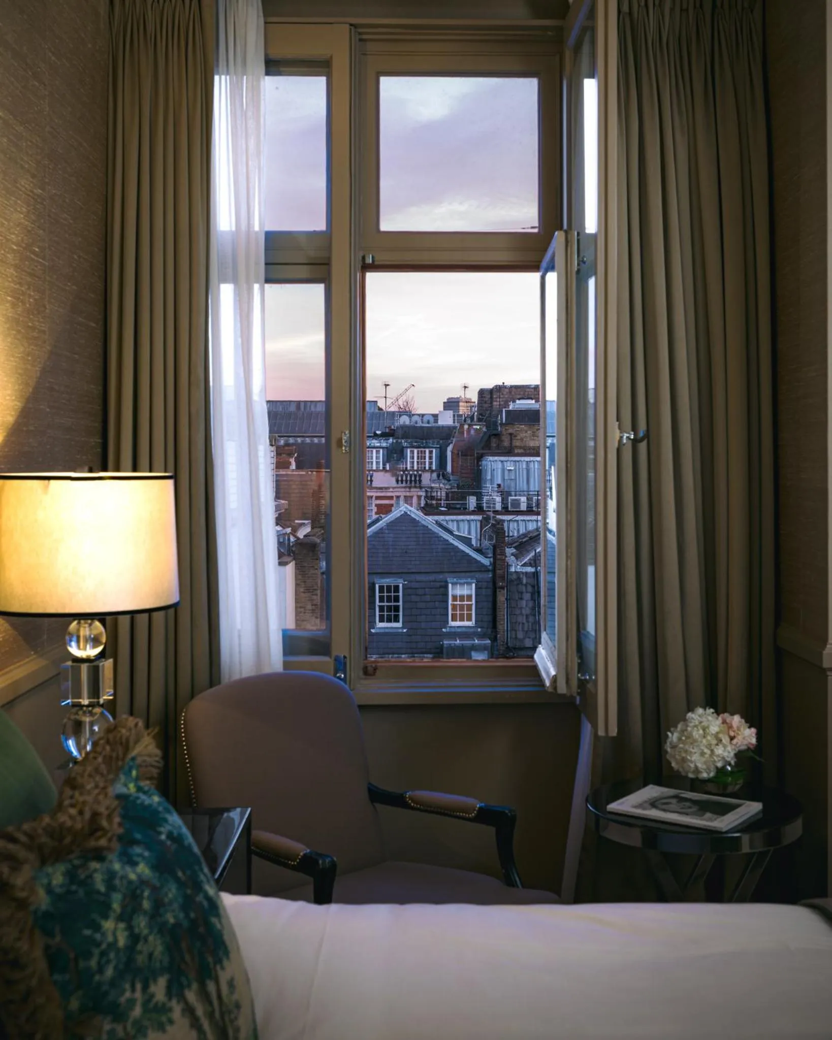 Bedroom, Bed in Althoff St James's Hotel & Club London