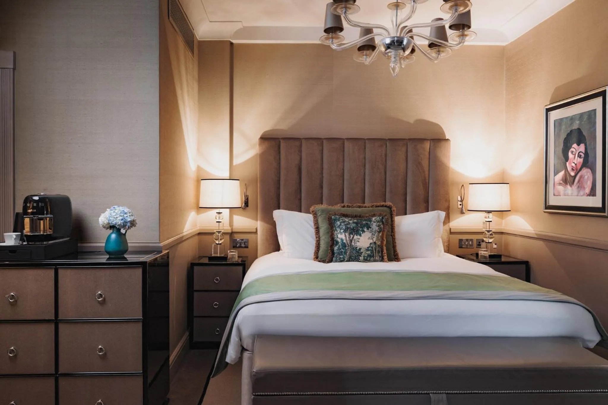 Bed in Althoff St James's Hotel & Club London