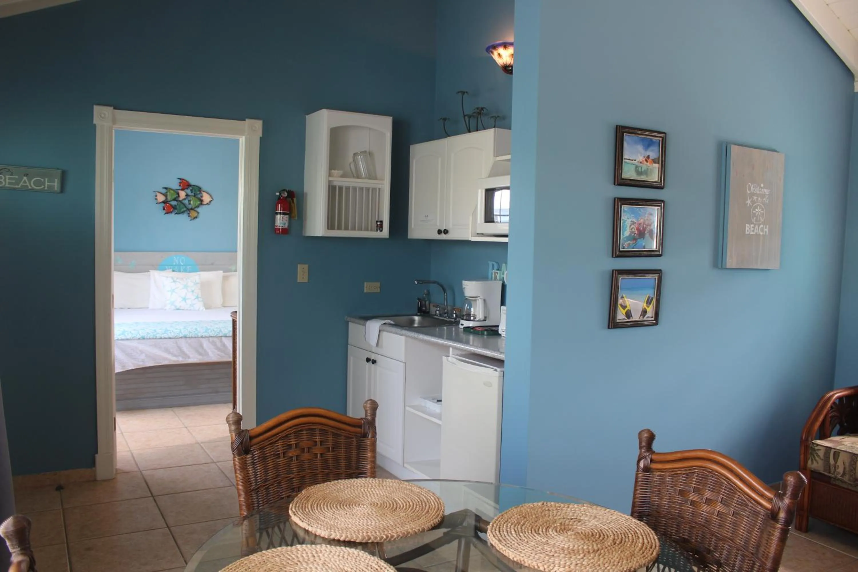 Kitchen or kitchenette in Hideaways Exuma