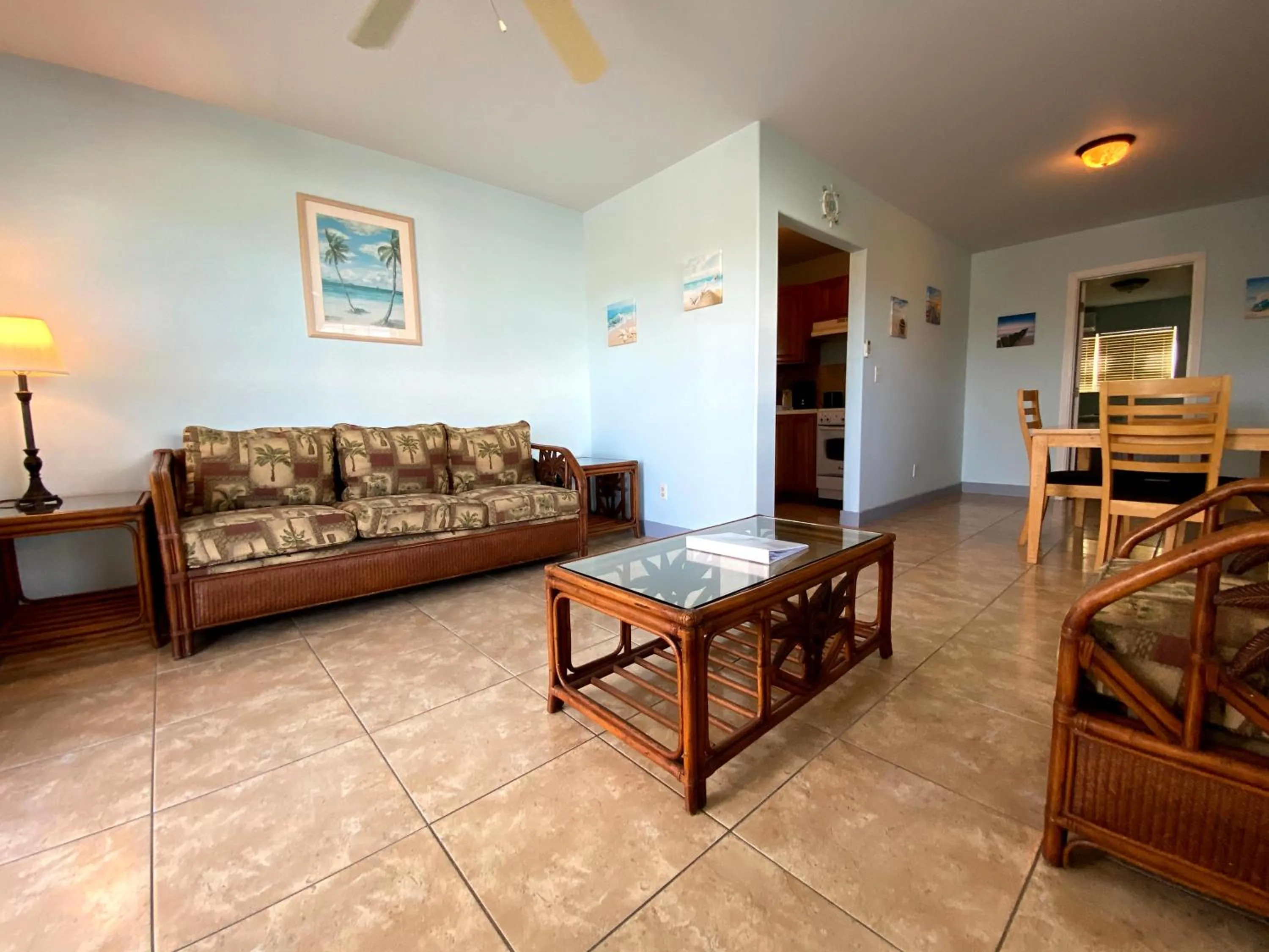 Bed in Hideaways Exuma