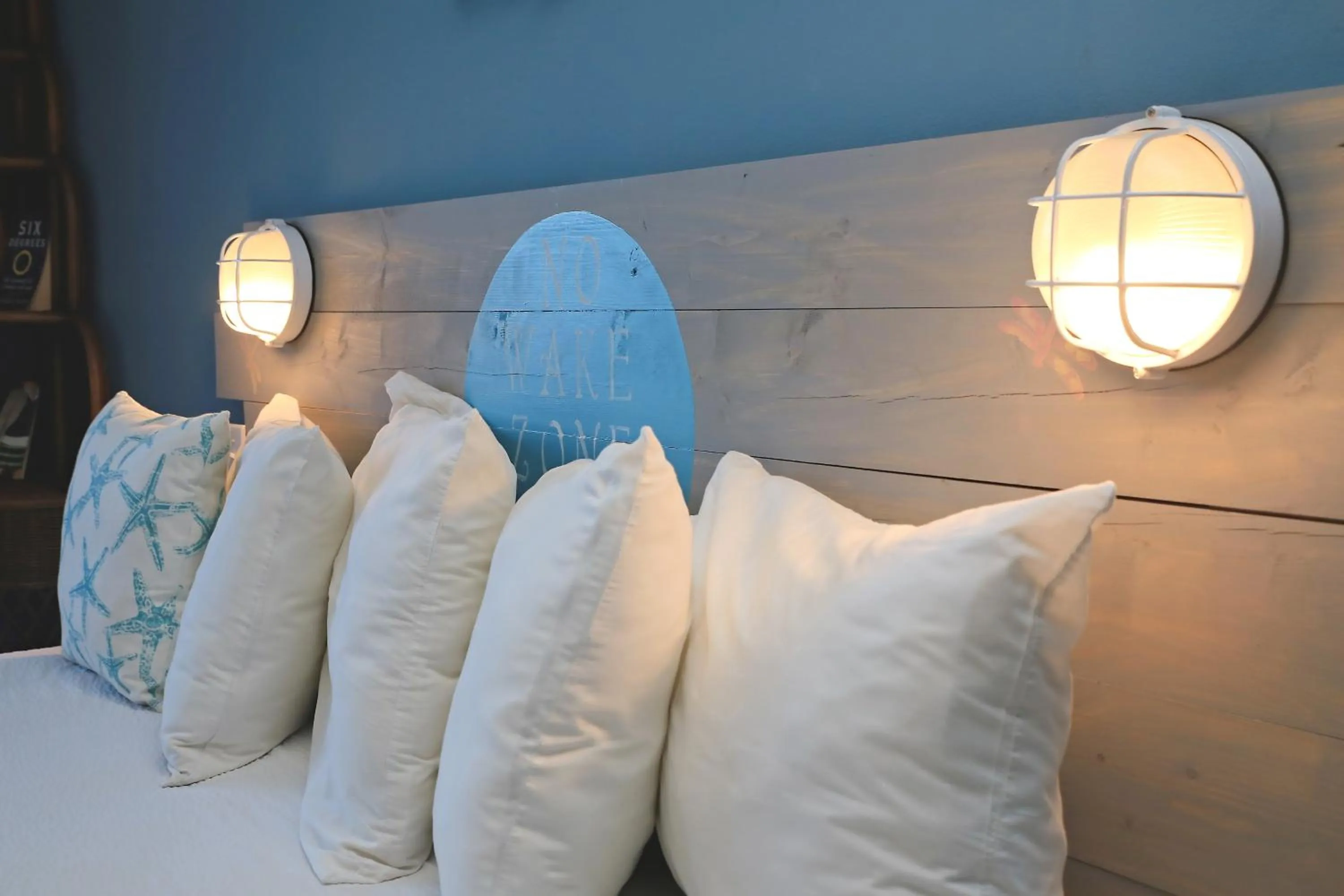 Decorative detail, Bed in Hideaways Exuma