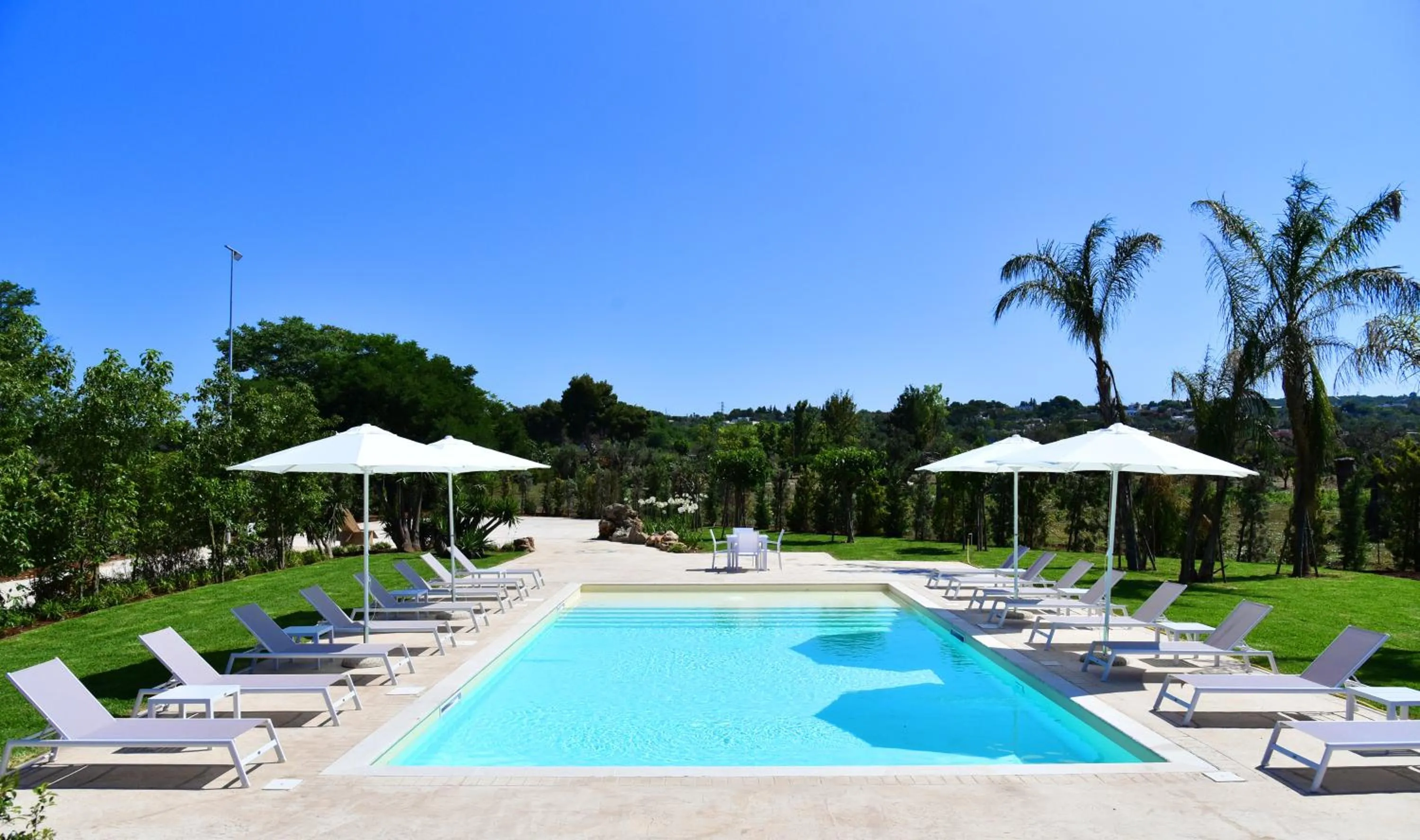 Swimming pool in Borgo Fiorito Relais