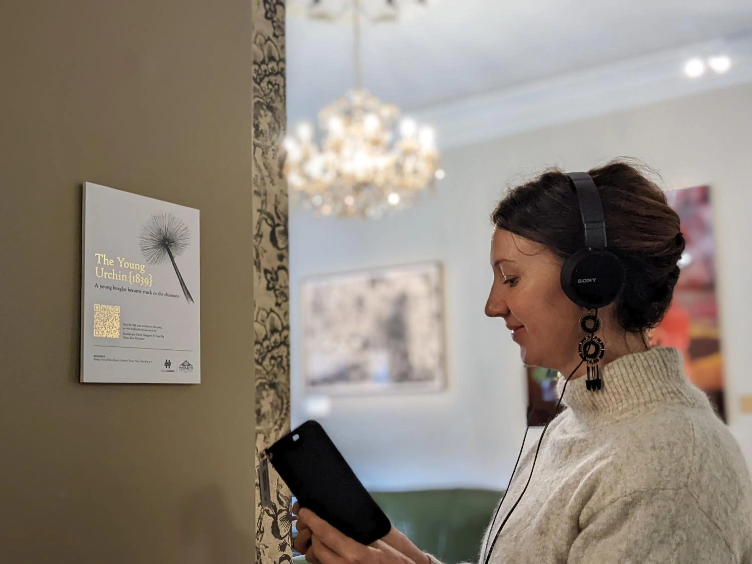 People in Hadley's Orient Hotel