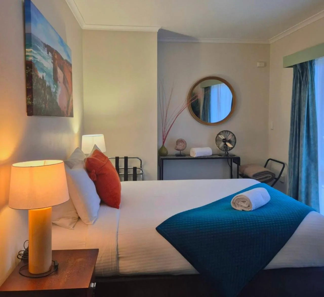 Bed in City Heart Motel Warrnambool