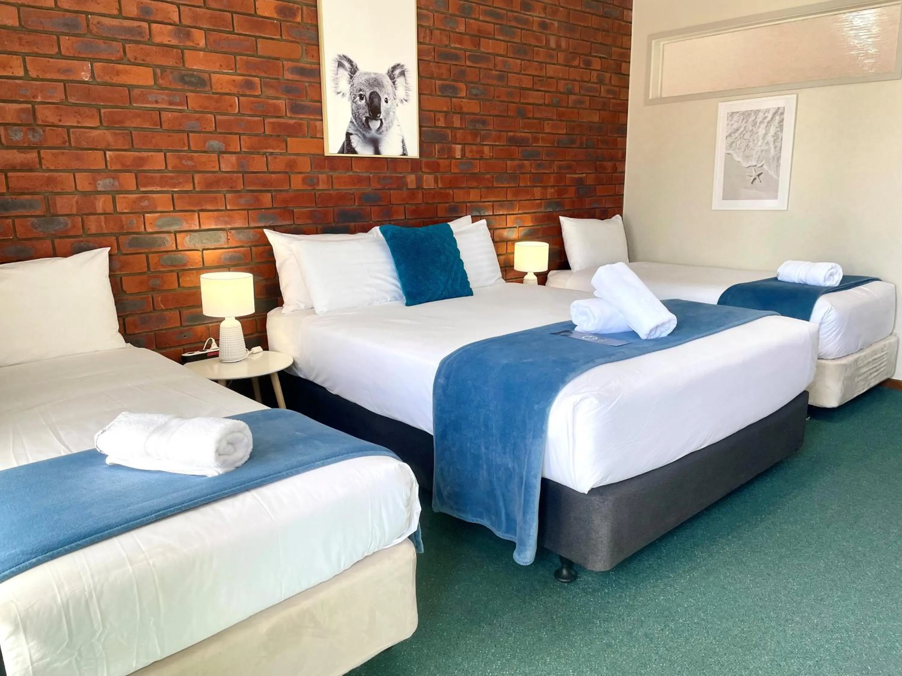 Bed in City Heart Motel Warrnambool