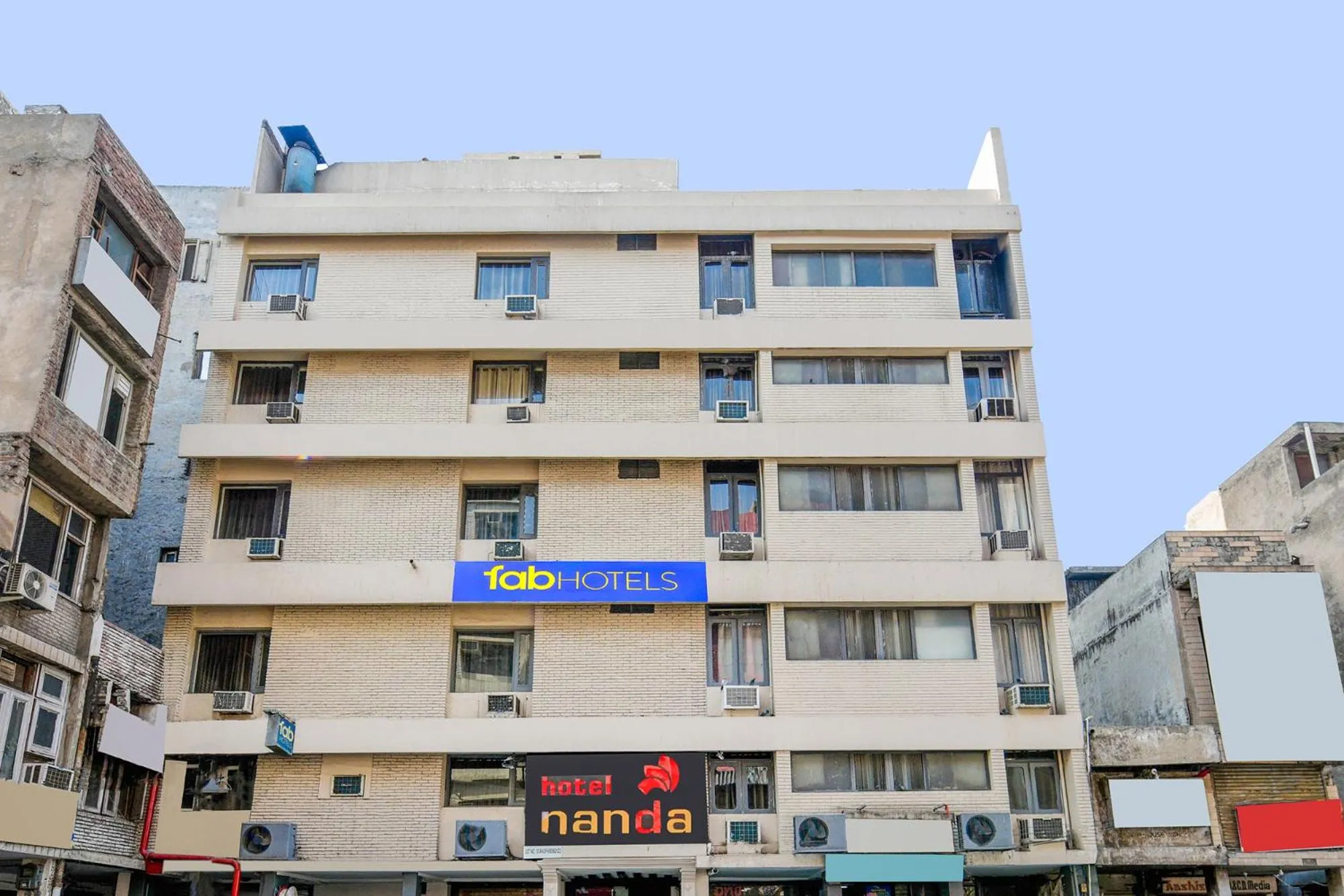 Property building in FabHotel Nanda Near Ludhiana Junction Railway Station