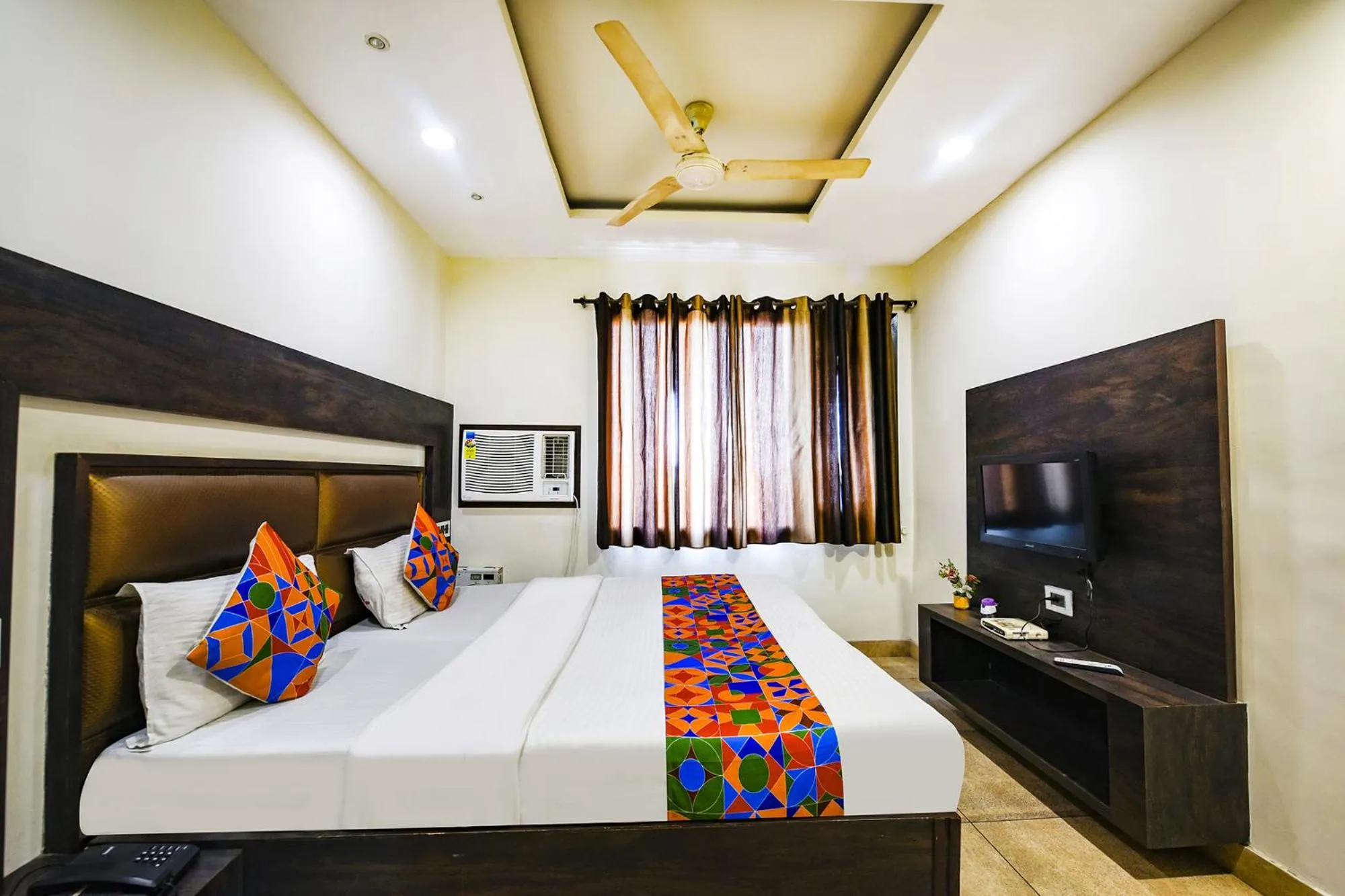 Bed in FabHotel Nanda Near Ludhiana Junction Railway Station