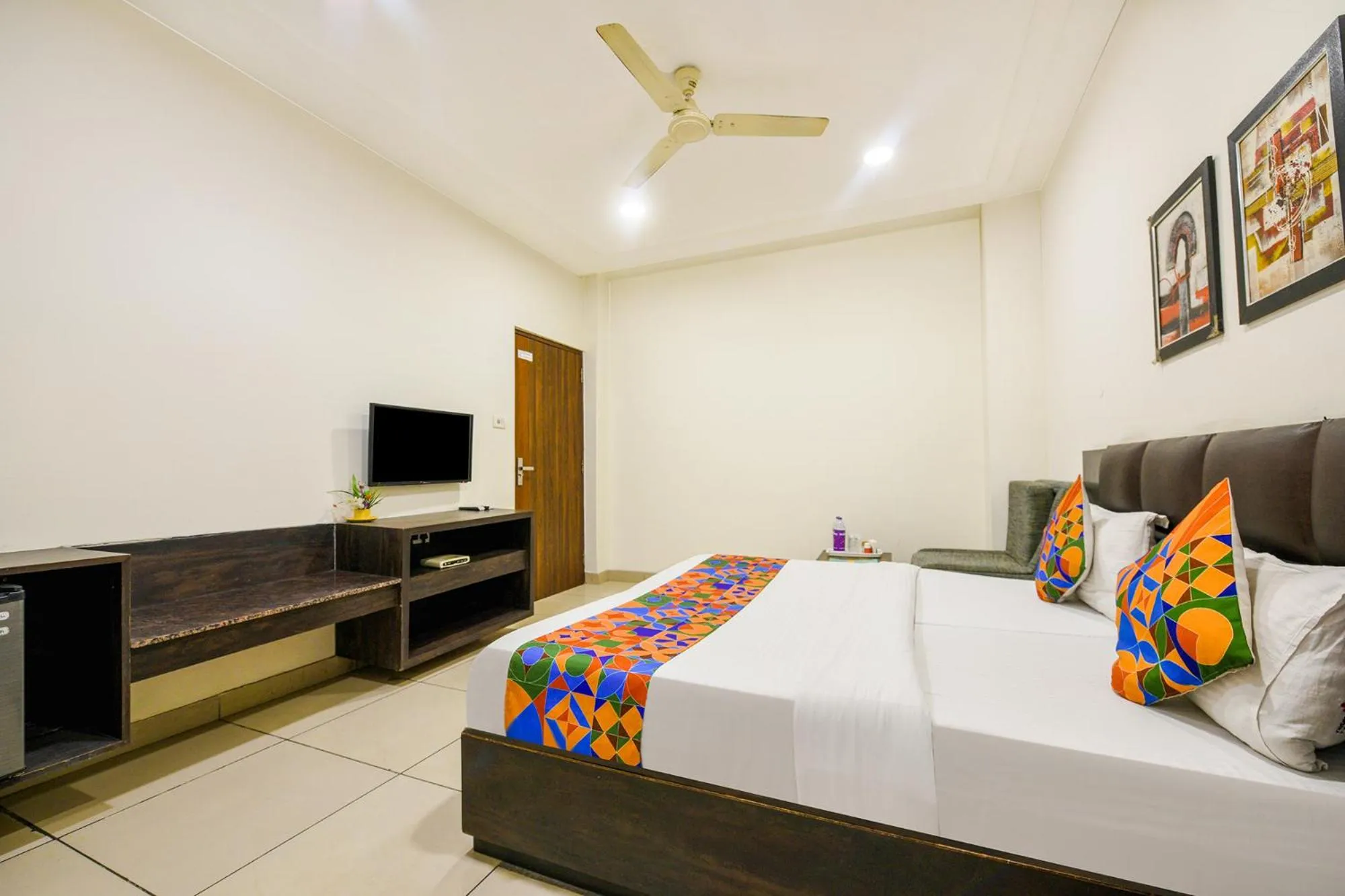 Bed in FabHotel Nanda Near Ludhiana Junction Railway Station